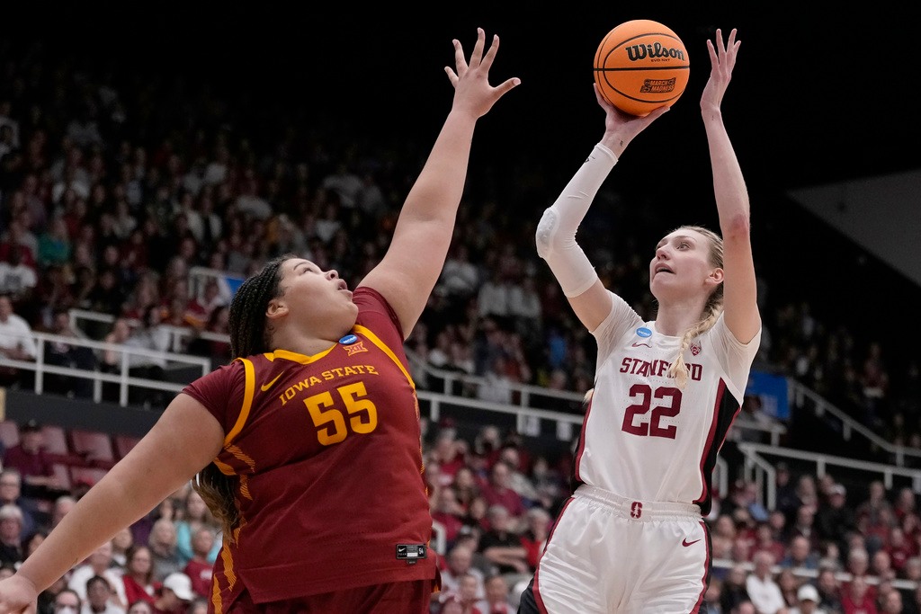 Iowa - The Cyclones didn't go down without a fight—and graduating ...