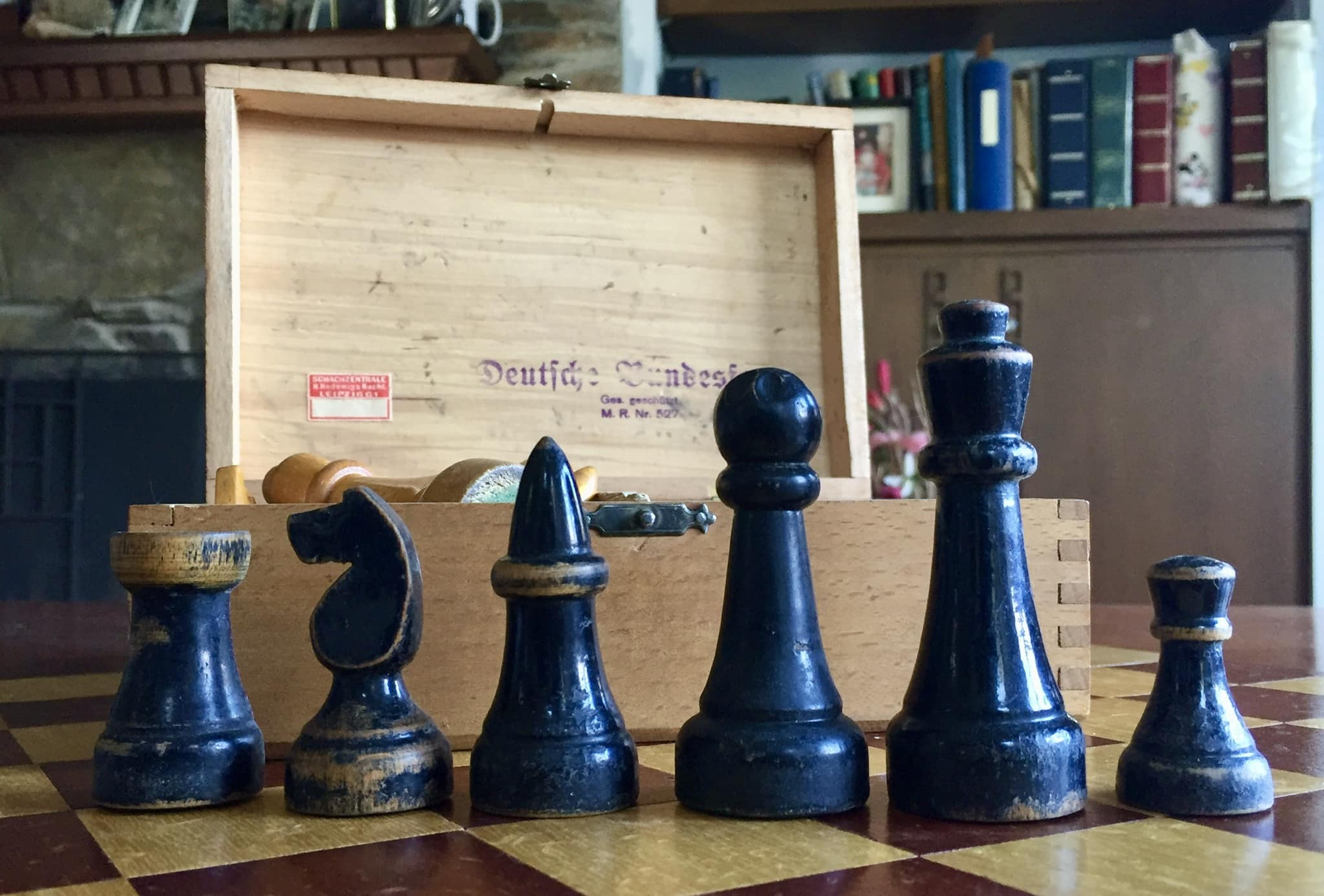 ヴィンテージ（1930年頃）　ドイツ　チェスボード Deutsche Bundesform Schachfiguren Chess Pieces from 1930s Germany
