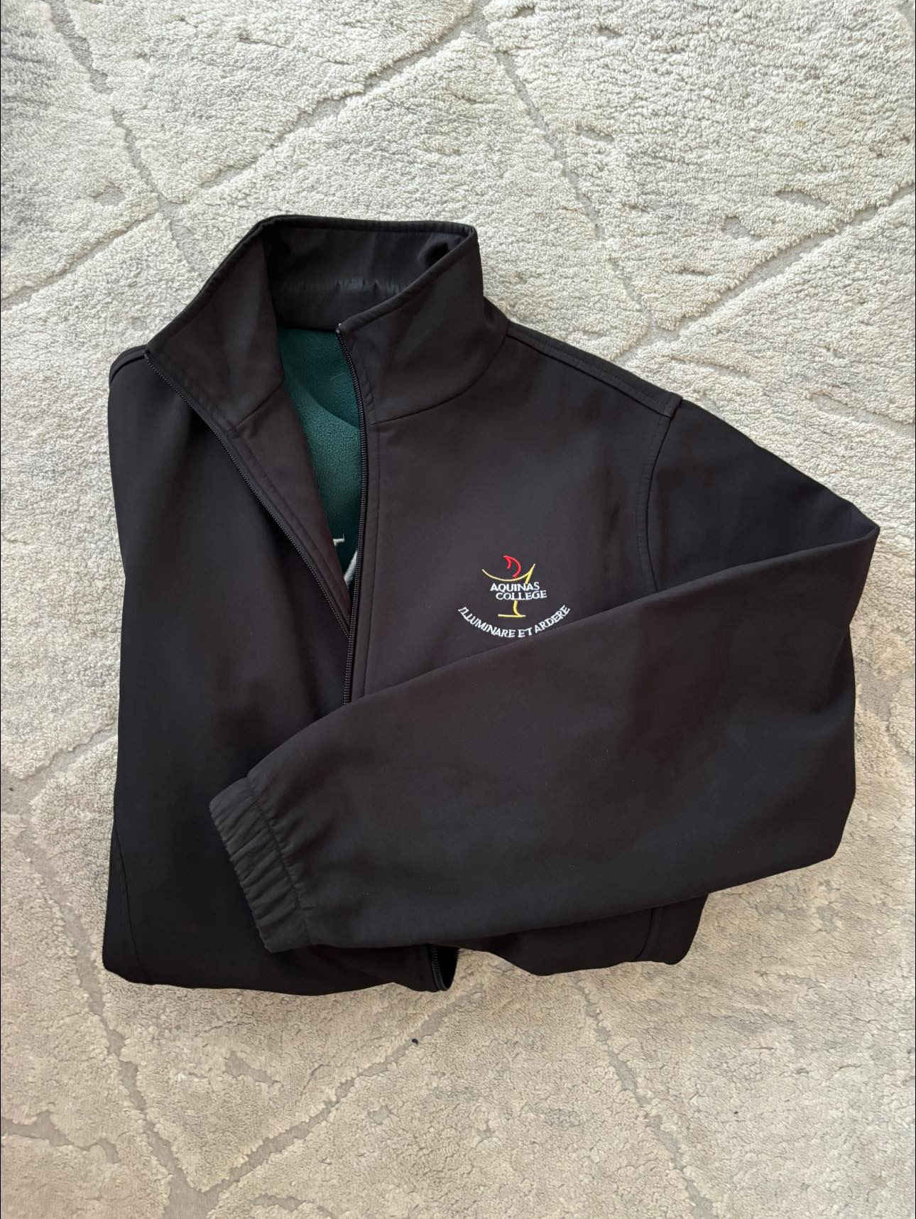 Large sports top $20 new this year and worn a handful of time 