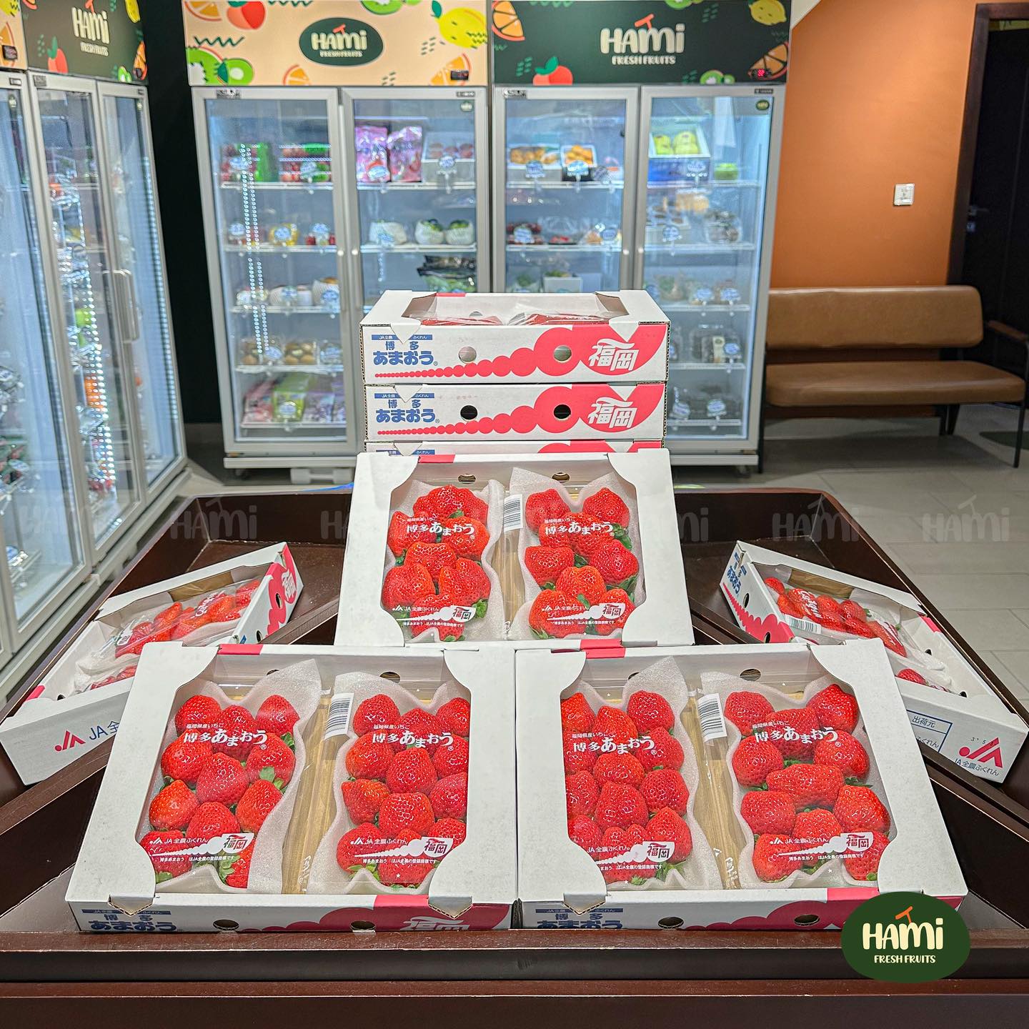 Sweet Japanese Amaou Strawberry 🍓🇯🇵 Amaou Strawberry from