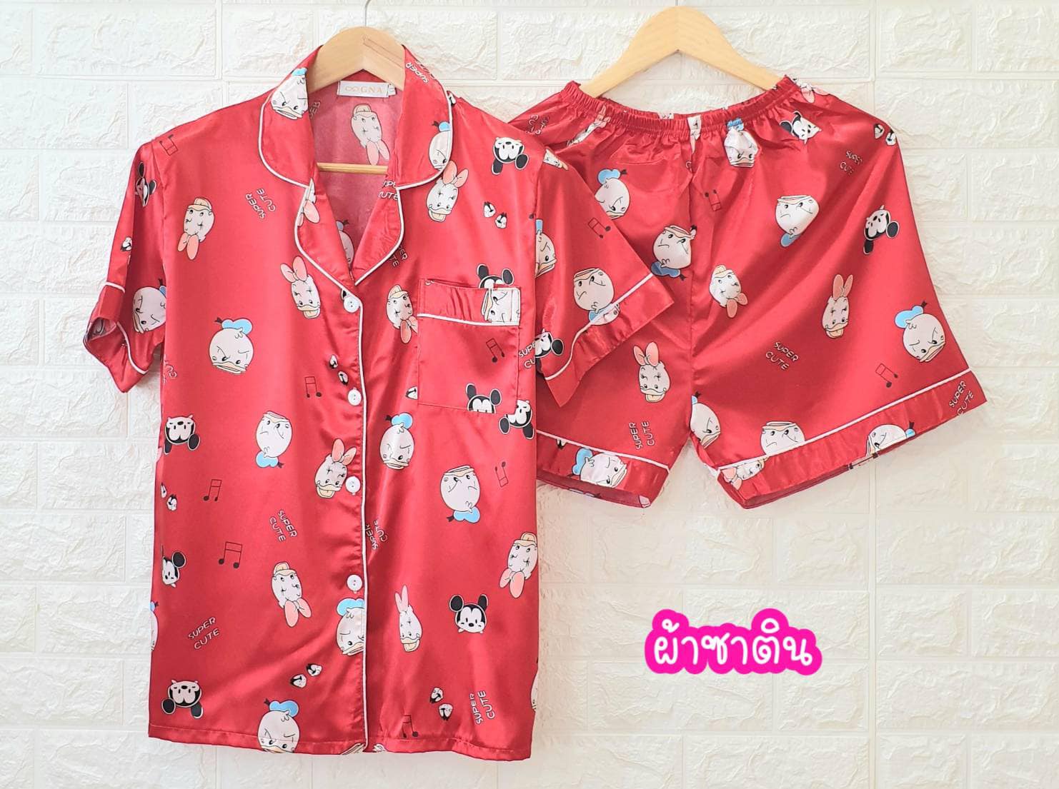 👗ชุดนอนผ้าซาติน ฟรีไซด์ 👗 💓ลายเข้าใหม่... - ชุดนอนลายการ์ตูน | Facebook