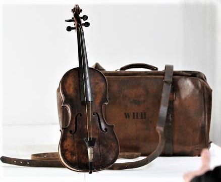 🎻 The Titanic Violin 🎻 .... - The Tudor Intruders -and more | Facebook