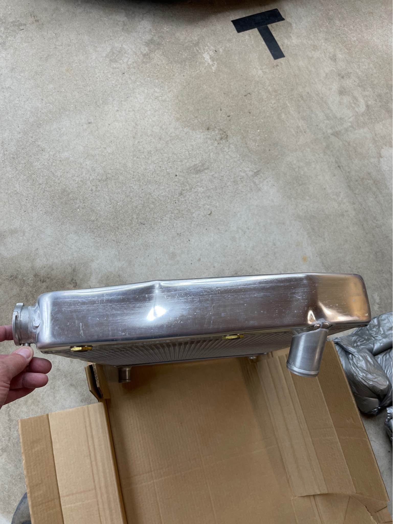 Griffin Universal Fit Radiator Part# 1-55272-T - Car Exterior Parts ...