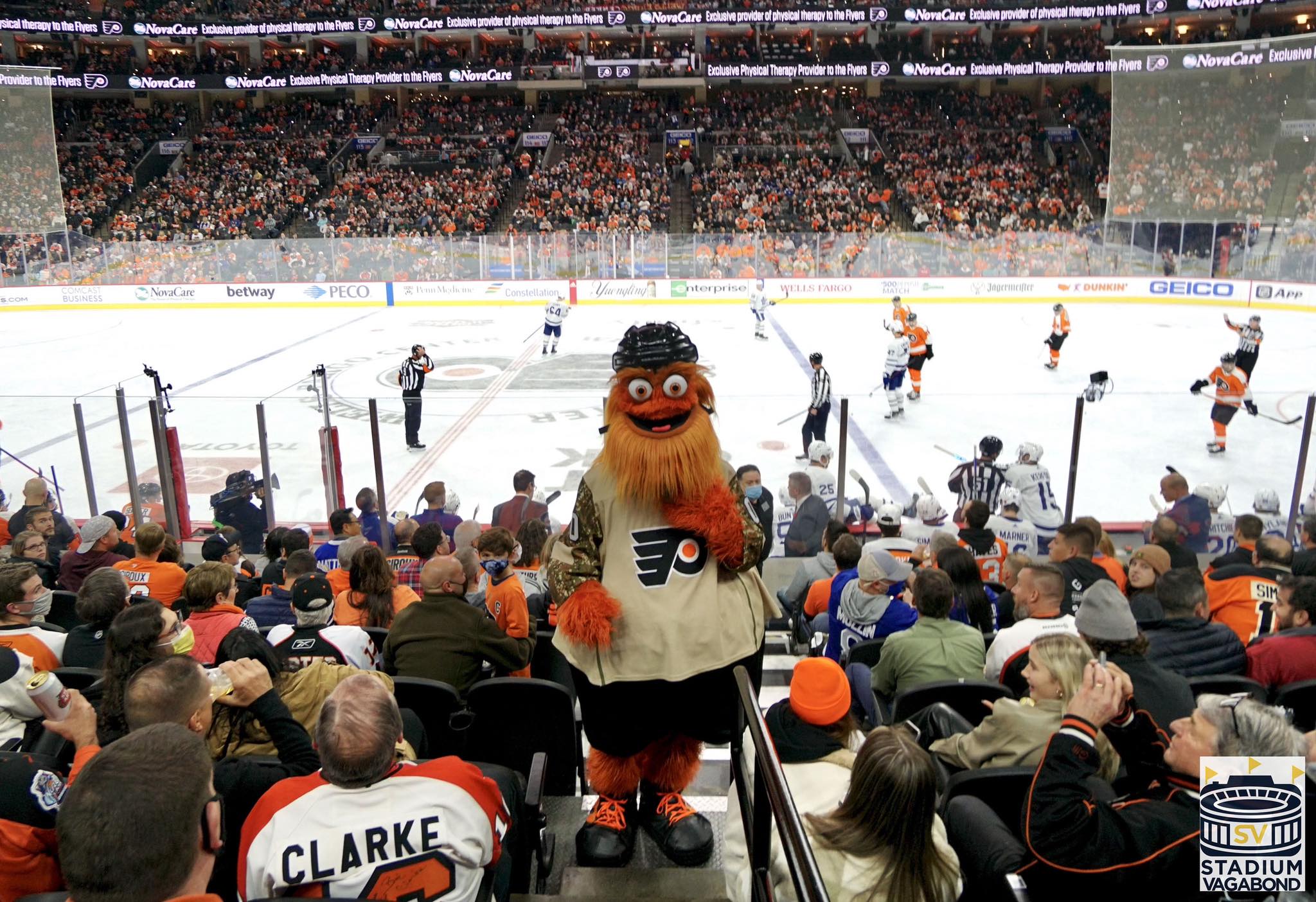 Stadium - 📸 The amazing Gritty at a 2022 Philadelphia Flyers game at ...