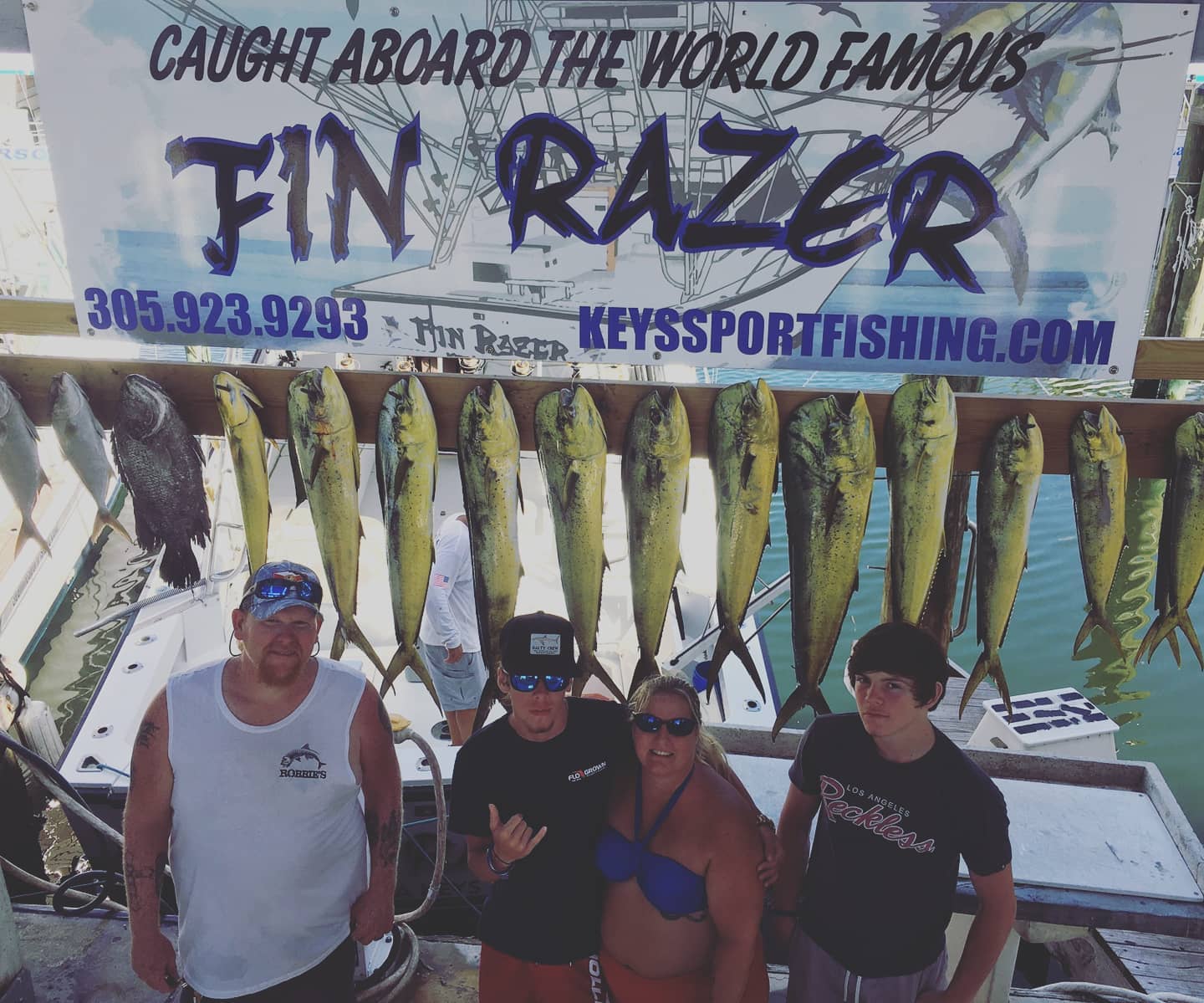 fin_razer_sport_fishing - Home