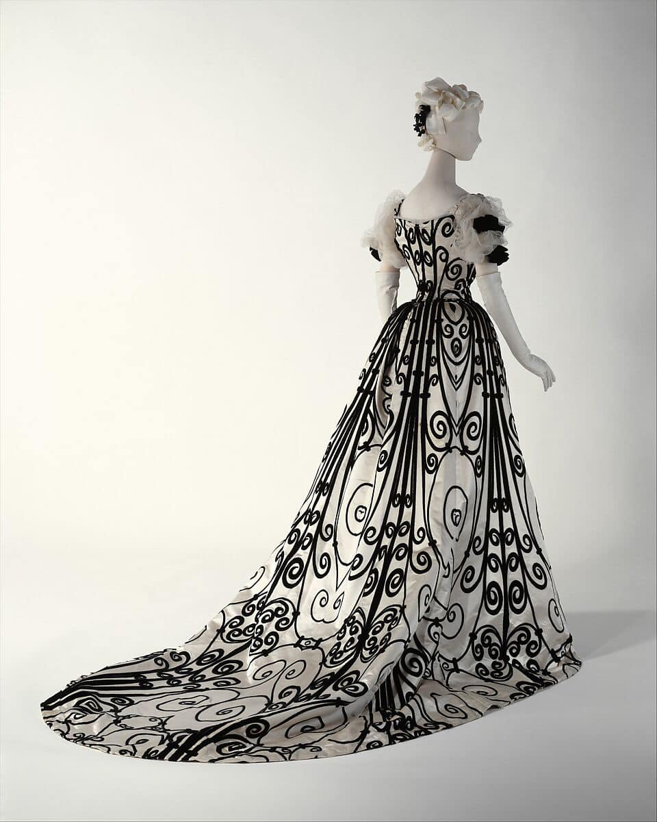 My Roman Empire: Evening dress Design House House of Worth French 1898–1900 Not on view A superb example of dressmaking from the House of Worth, this dress exhibits the aesthetic of the