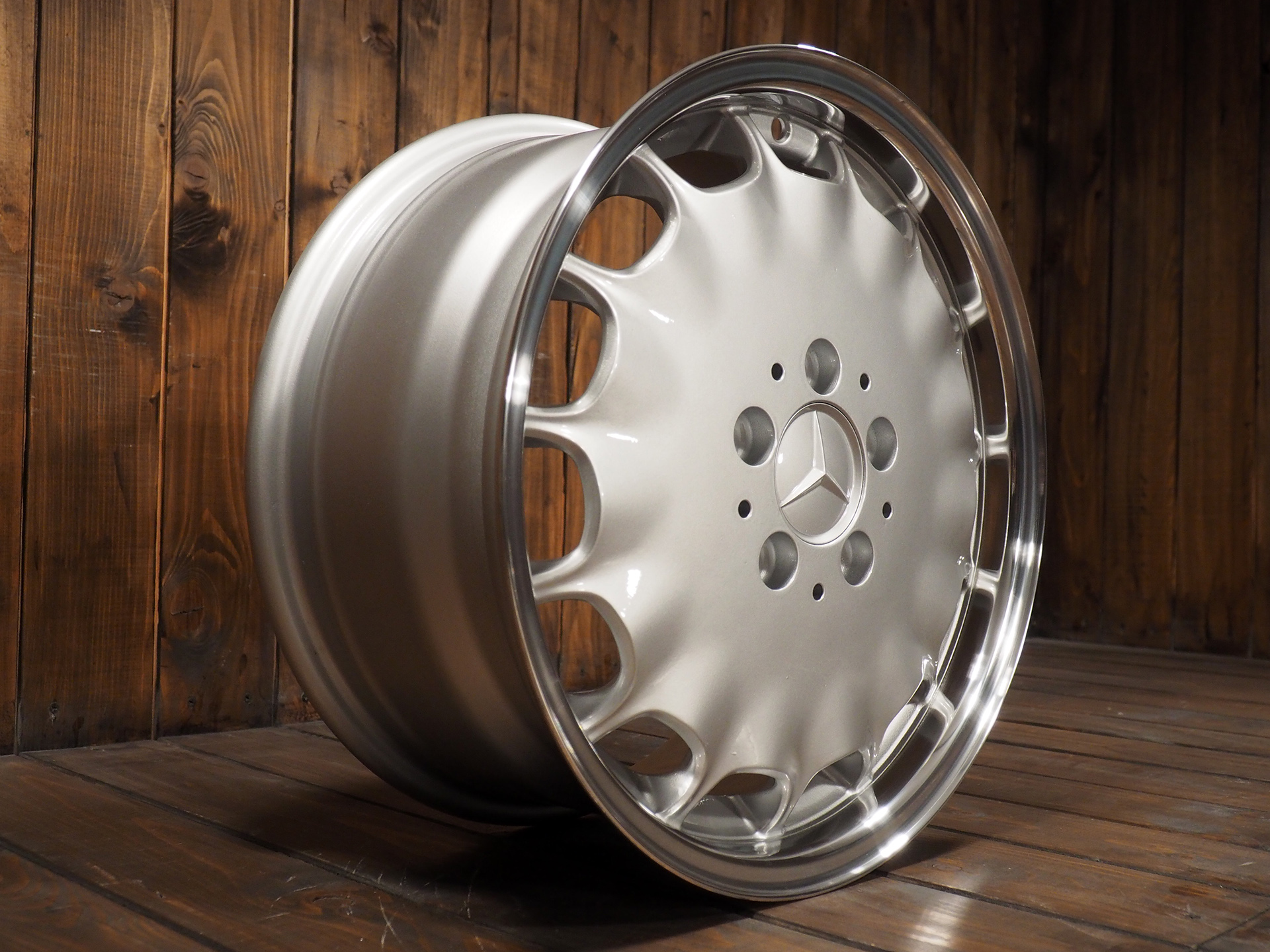 Oldtimer Wheels - For Sale Mercedes Benz Gullideckel