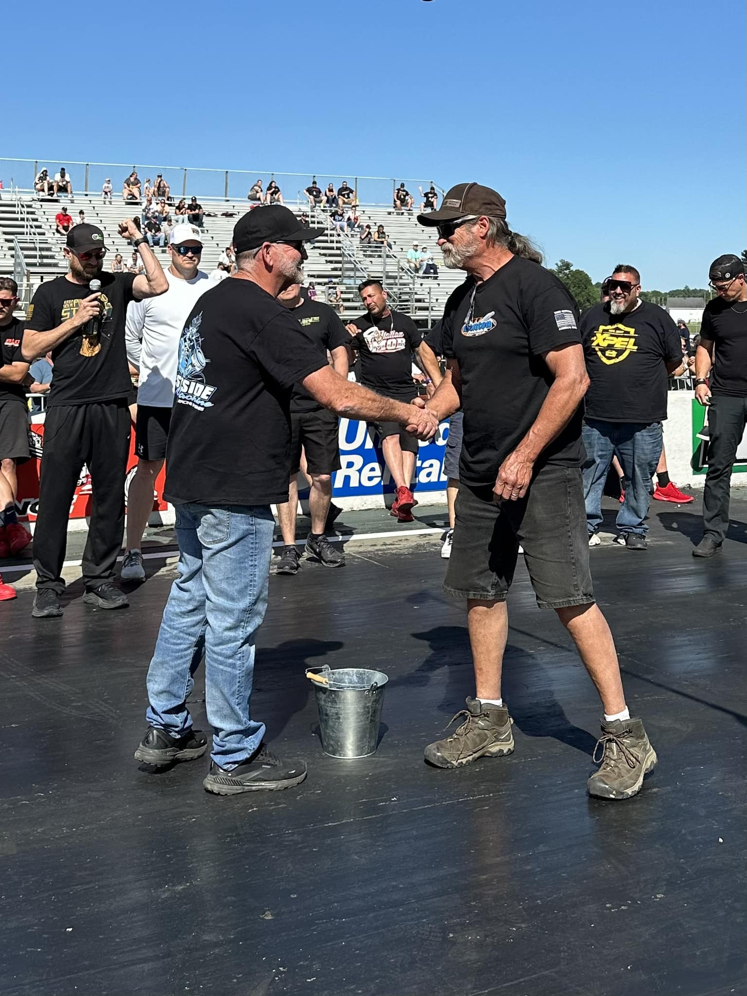 LUTZ - We will be taking on Tim Brown for the bracket setting round ...