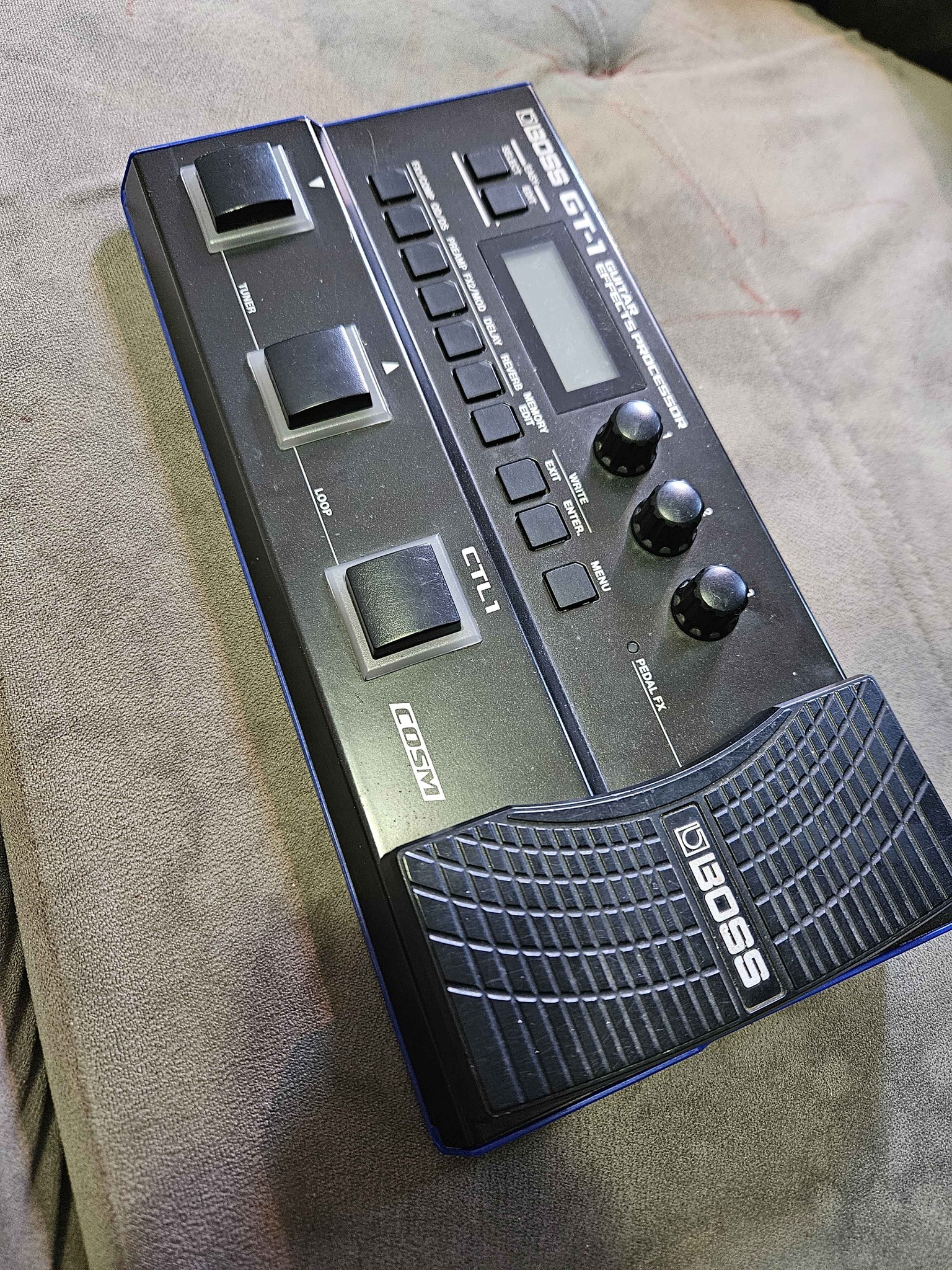 Pedaleira Boss GT1 - Multi Effects Pedals - São Paulo, Brazil ...