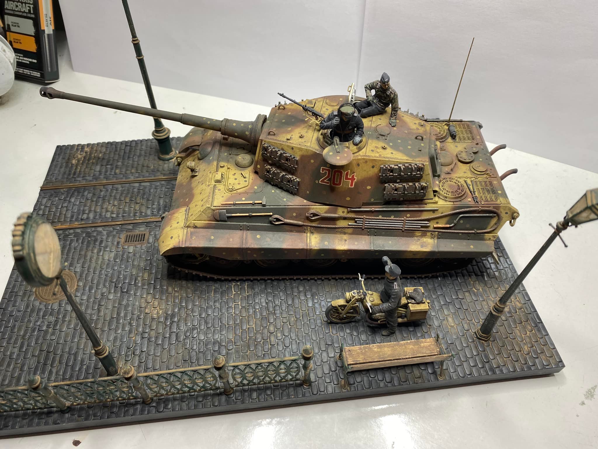 35252 German King Tiger Ardennes Front Königstiger Einsatz-Kommando