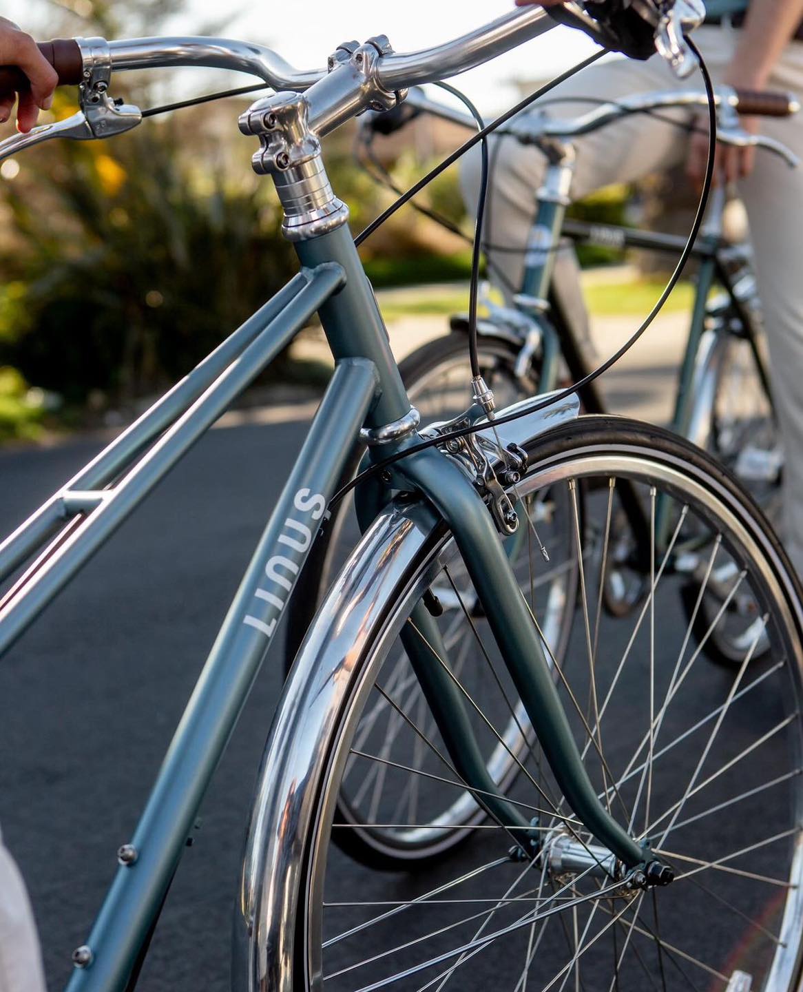 LINUS Taiwan - Let’s go for a ride! Linus Mixte, now...