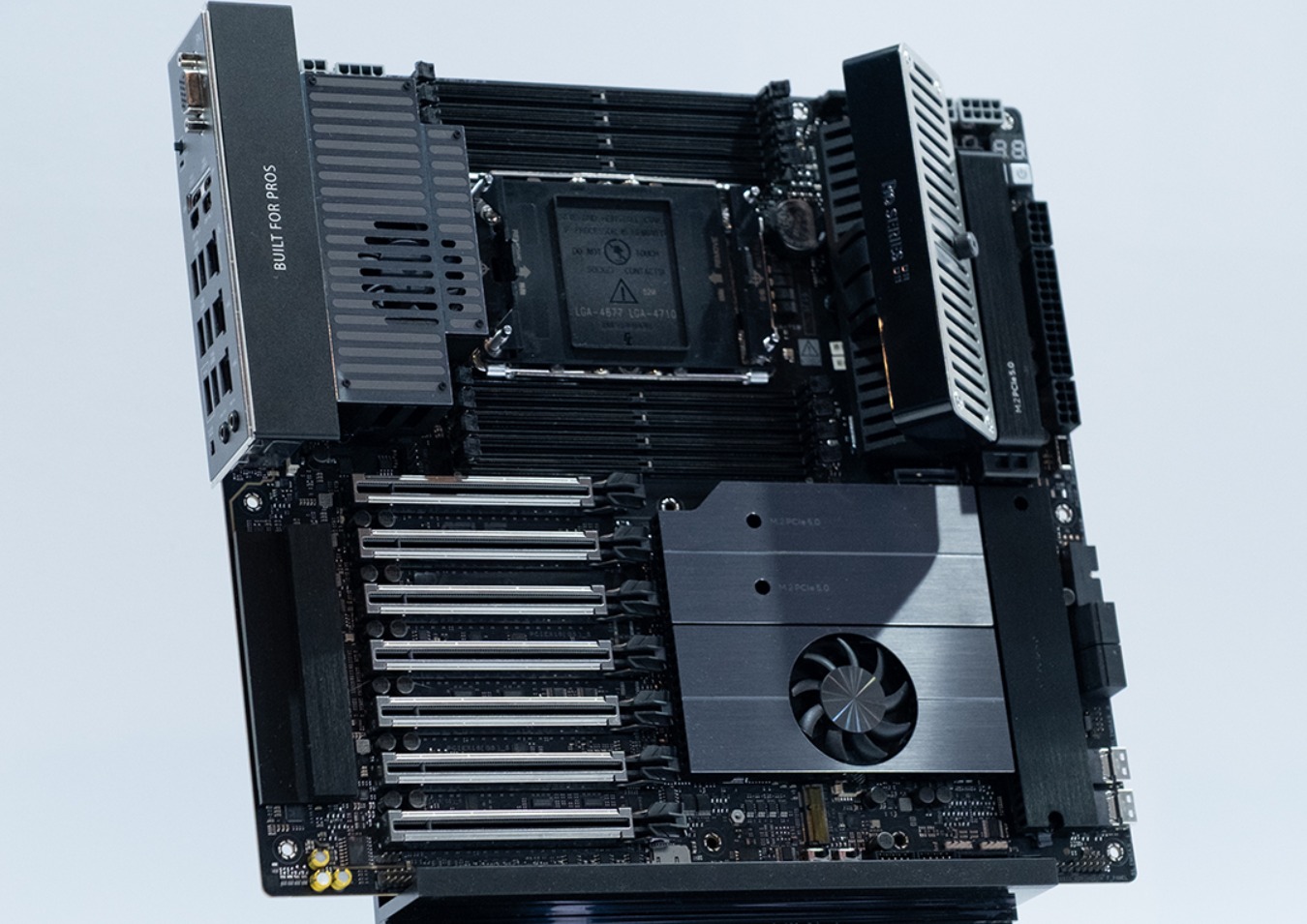 Vtech - 🚀 ASUS PRO WS W890 – MAIN WORKSTATION THẾ HỆ MỚI 👉 Nền tảng cao ...