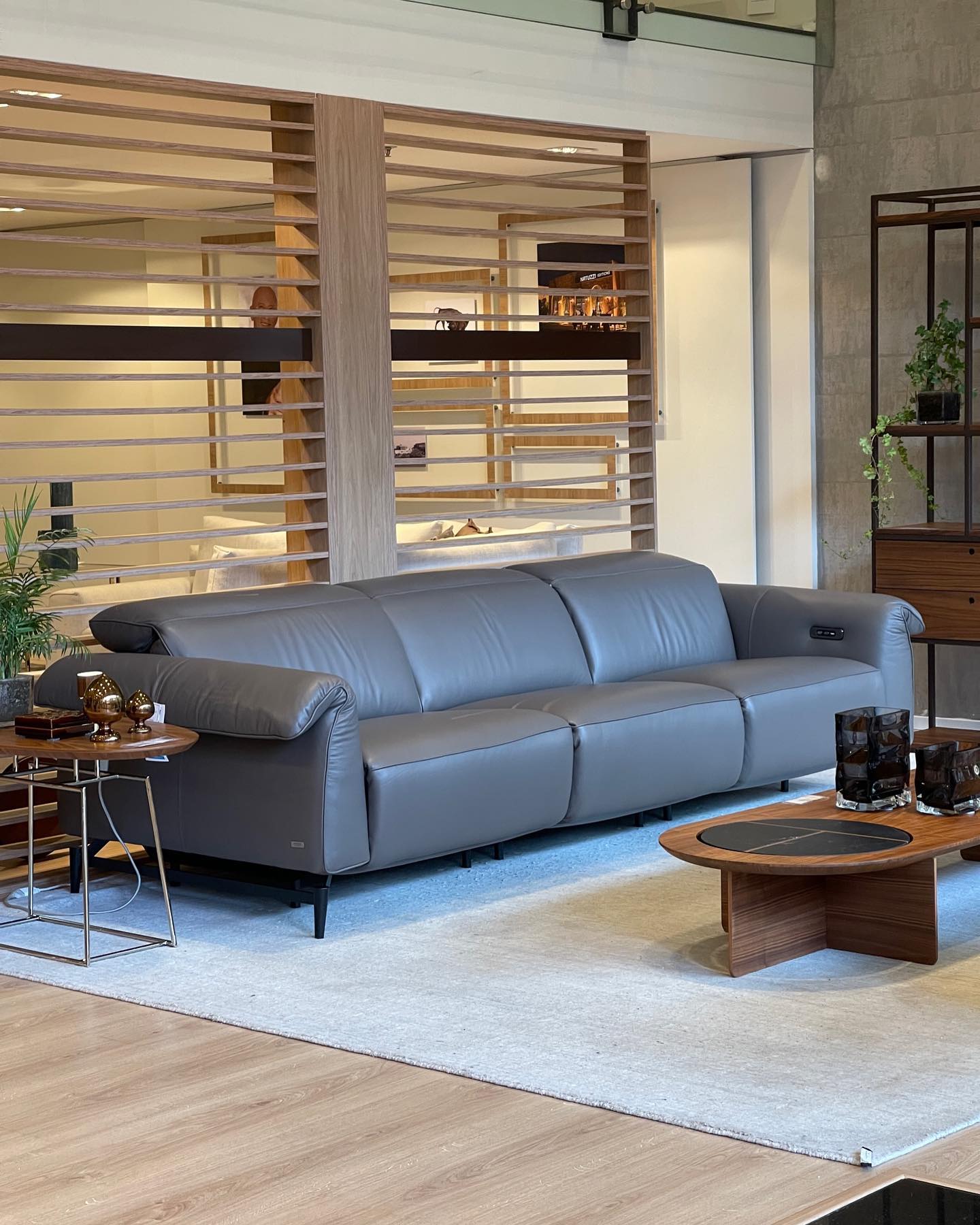 Um primor em acabamento e tecnologia de... - Natuzzi Brasília | Facebook