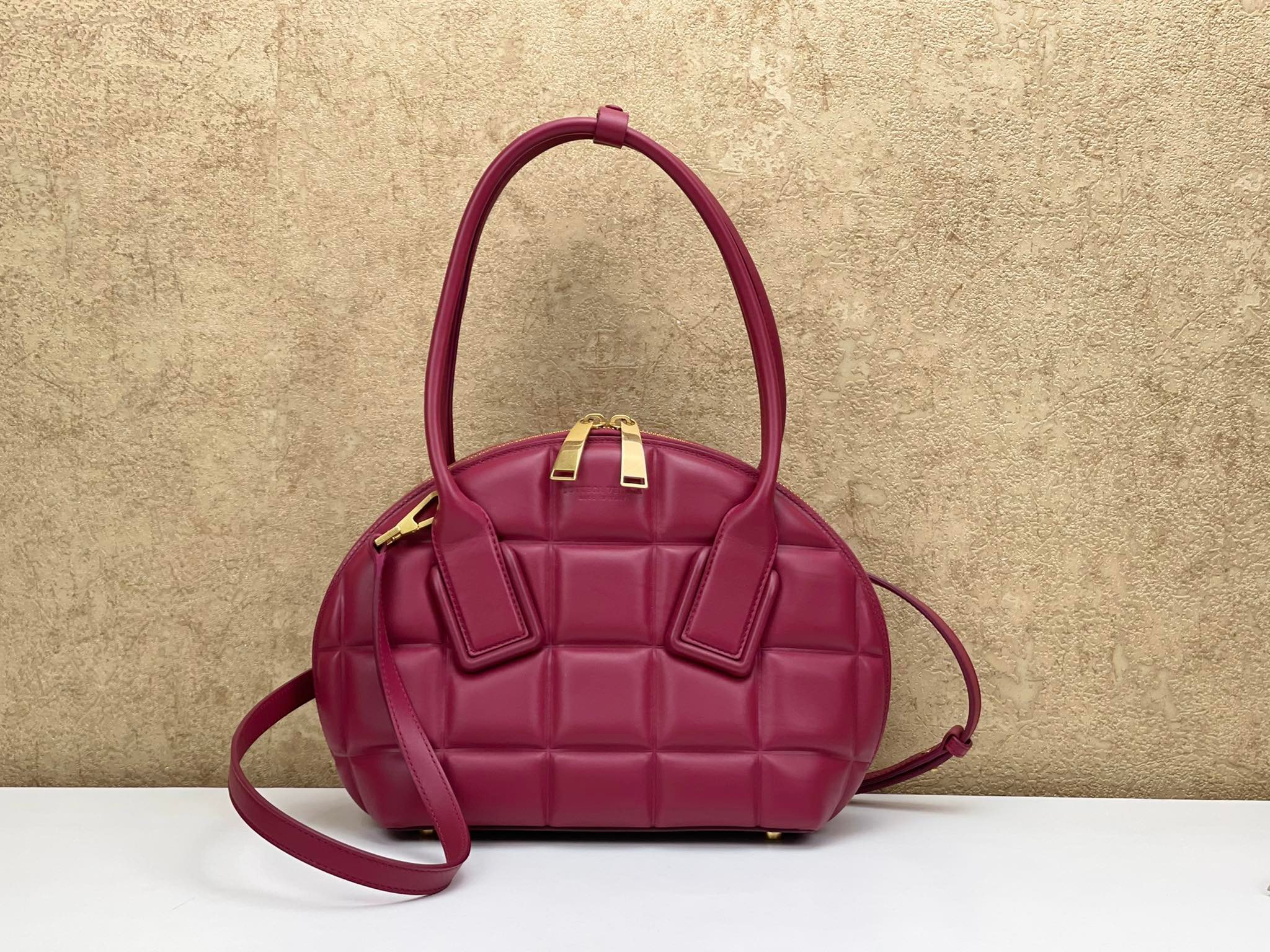 BOTTEGA VENETA BV SWOOP 【公式通販】
