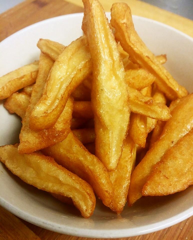 Diner One 我傷透腦筋了 這個 甜不辣 的英文該怎麼說才好呢 Sweet But Not Spicy 我覺得英文變爛了ing Facebook