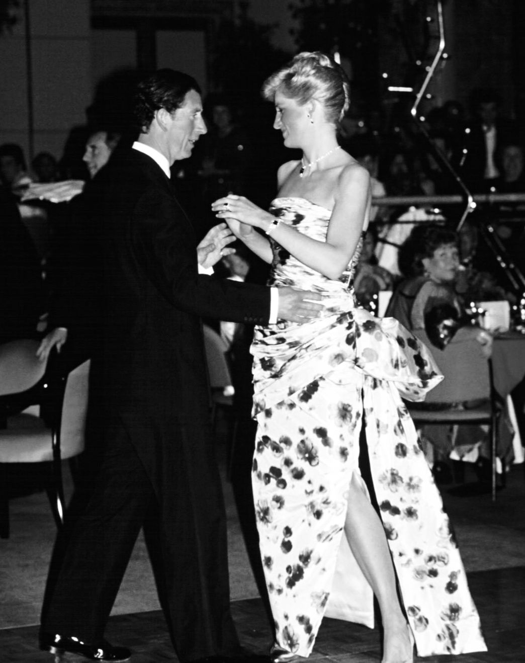 lady diana elvis dress Princess Diana's by Catherine Walker demoisselles d'honneur