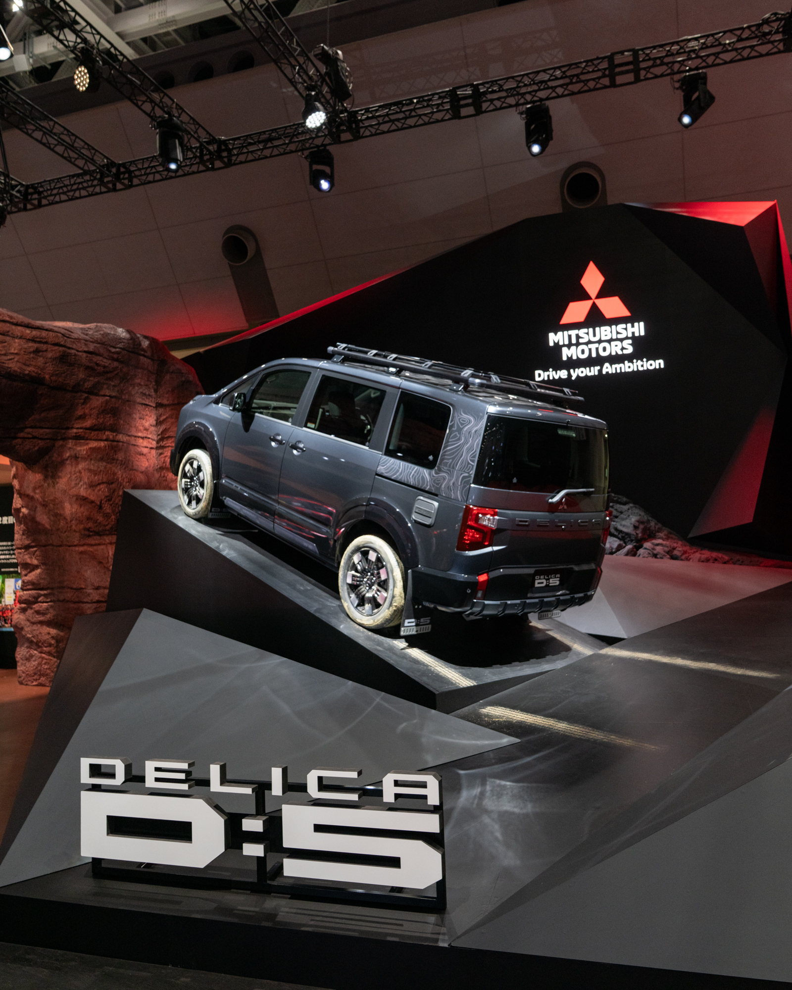 Mitsubishi Motors/三菱自動車 added a... - Mitsubishi Motors/三菱自動車