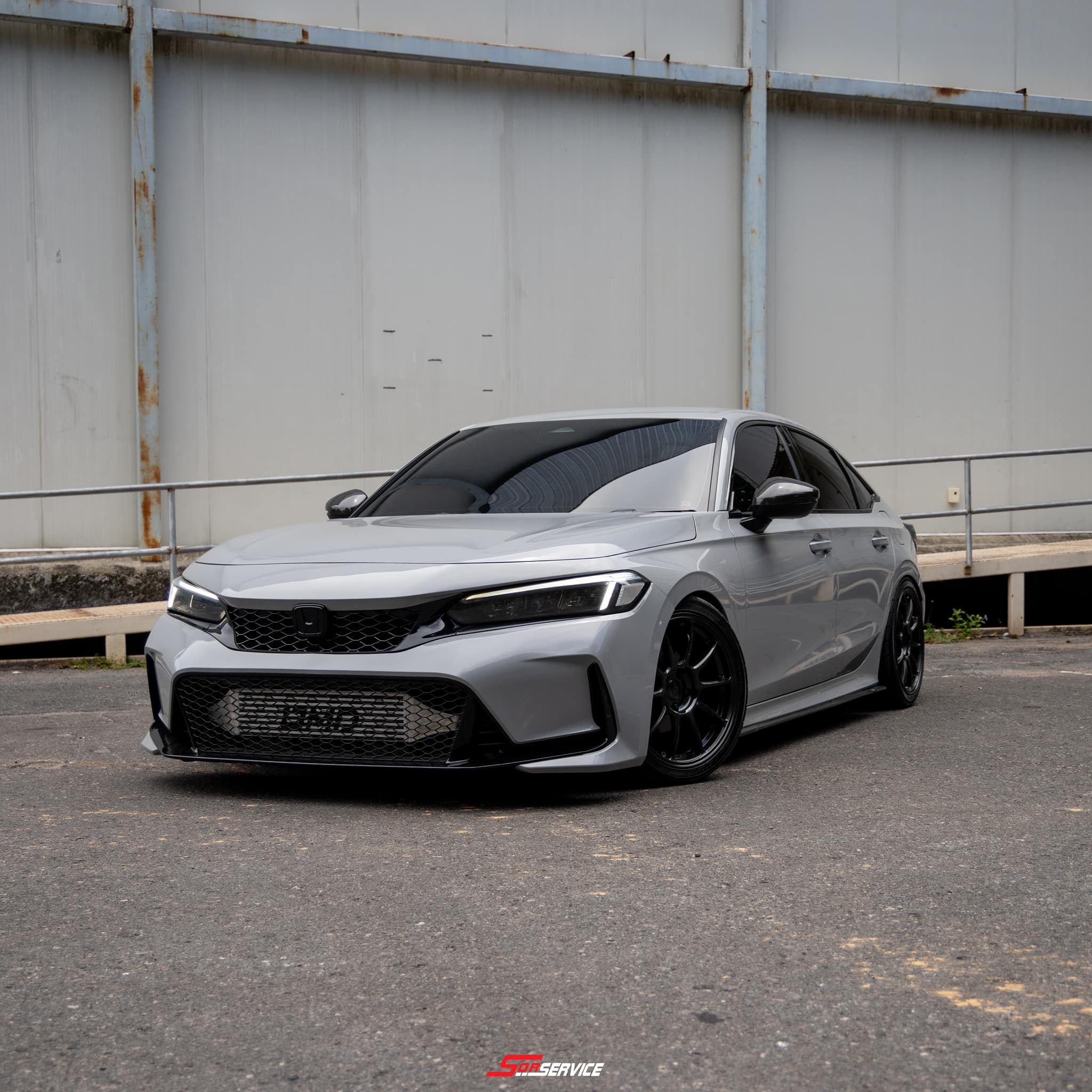 #Honda #CivicFE ลูกค้าประจำแวะเปลี่ยนกันชน Type R (FL5) และ Wrap สติ้ก ...