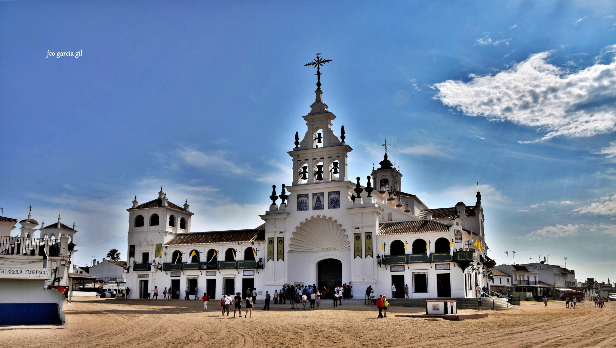 Fotografías del mundo. 🌏 | ***(II) La Ermita del Rocío, conocida como ...