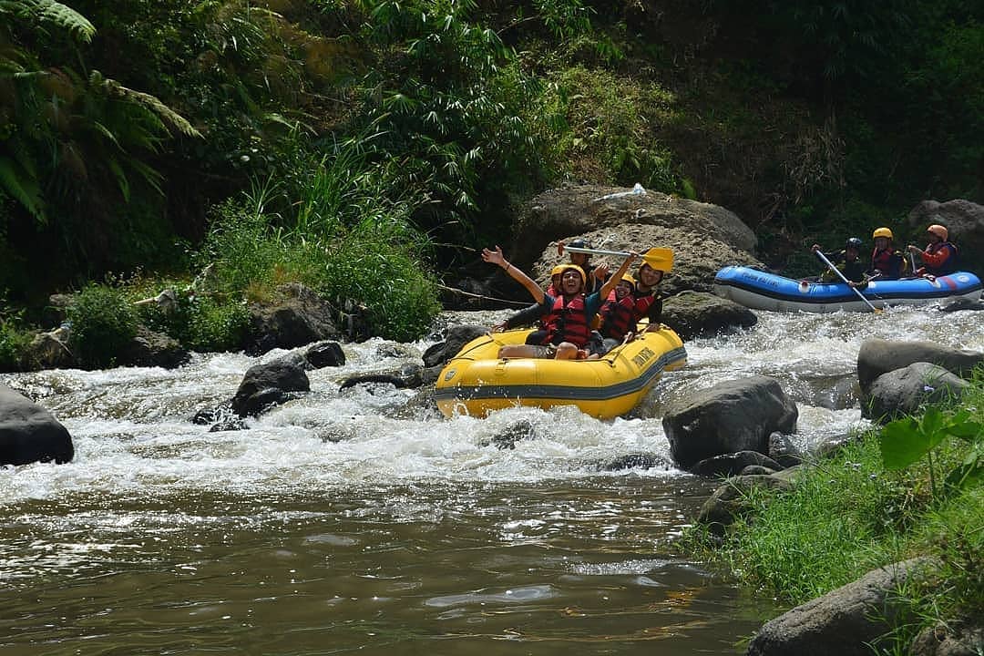 Travel - RAFTING BATU MALANG Nikmati sensasi wisata rafting di sungai ...