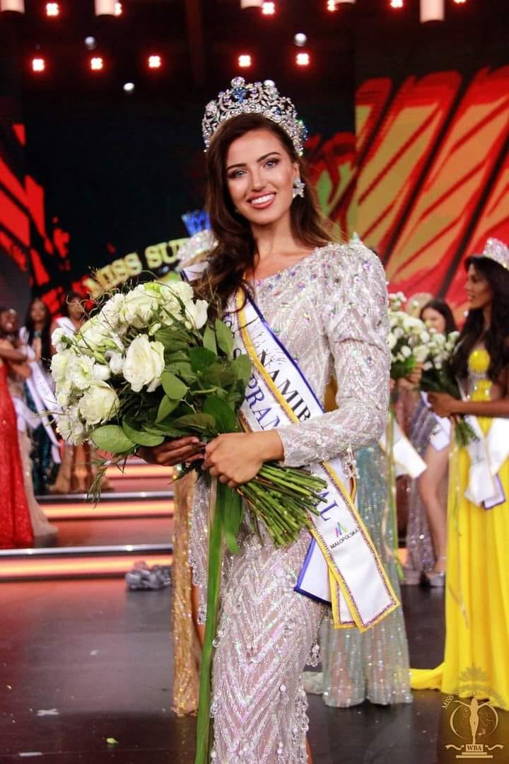 Crown Fighter - Chanique Rabe Miss Supranational 2021 🇳🇦...