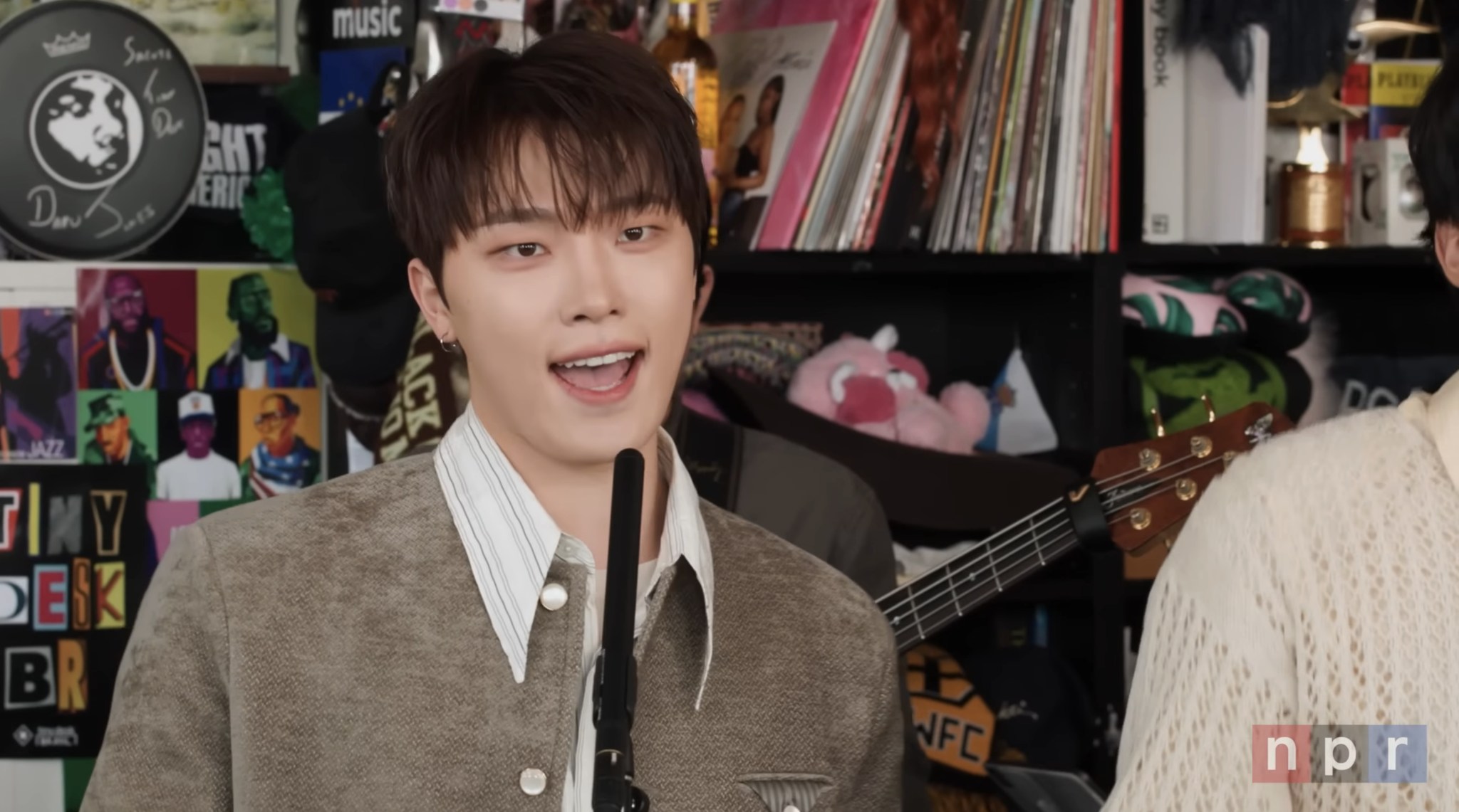 Pilipino - SEVENTEEN ON NPR'S TINY DESK 🤩🩵🩷 Muling gumawa ng kasaysayan ...