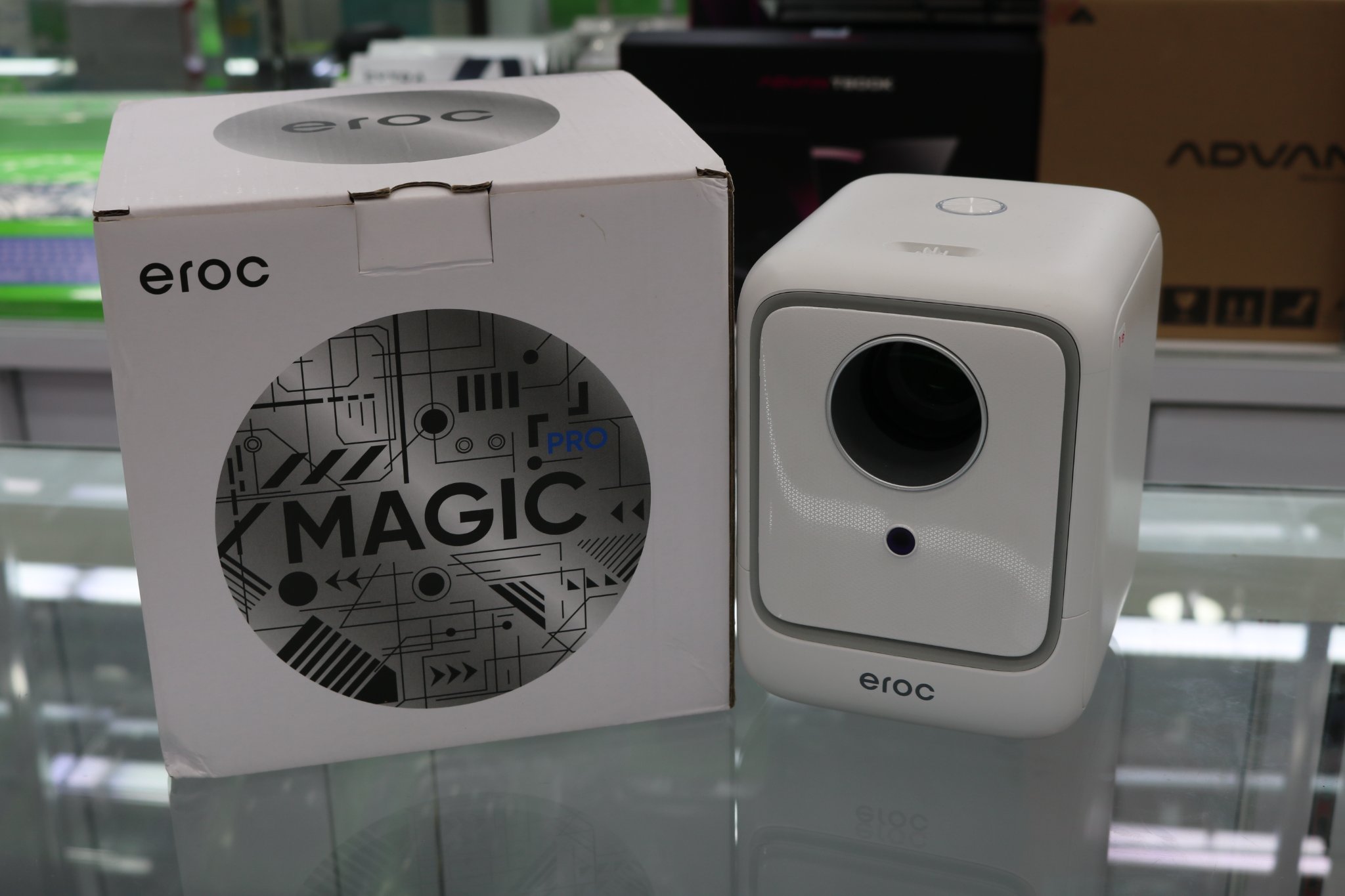 EROC PROJECTOR MAGIC PRO - Projectors - Batam, Riau, Indonesia ...
