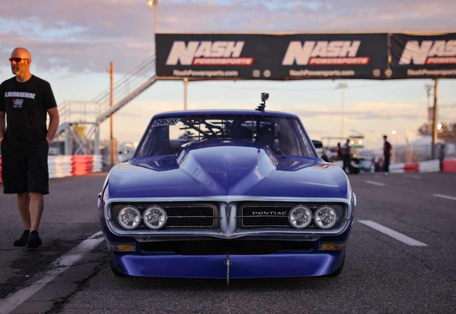 Pontiac on the Warpath! Central... - Robin Roberts Racing