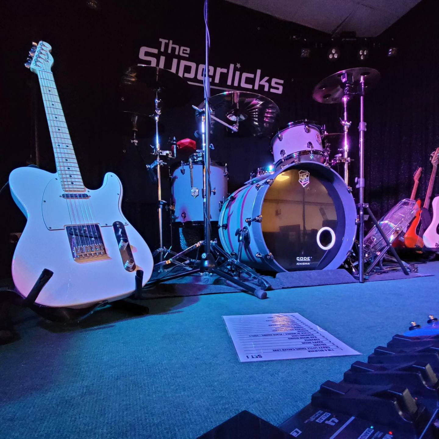 the-superlicks-party-band