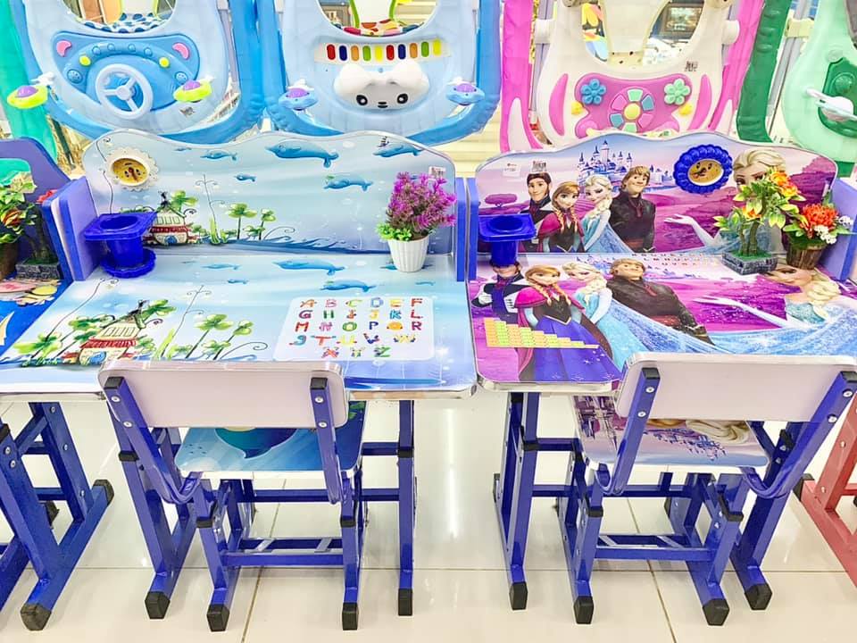 KIDS STUDY TABLE WITH... - Unitop 48,,brookes point palawan | Facebook