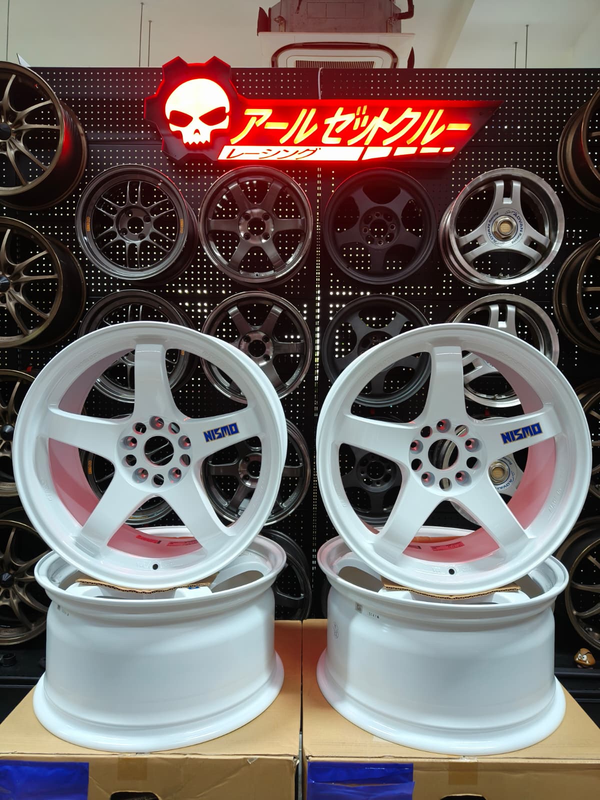 If you missed the NISMO 40th Anniversary LMGT4 ? (which were 