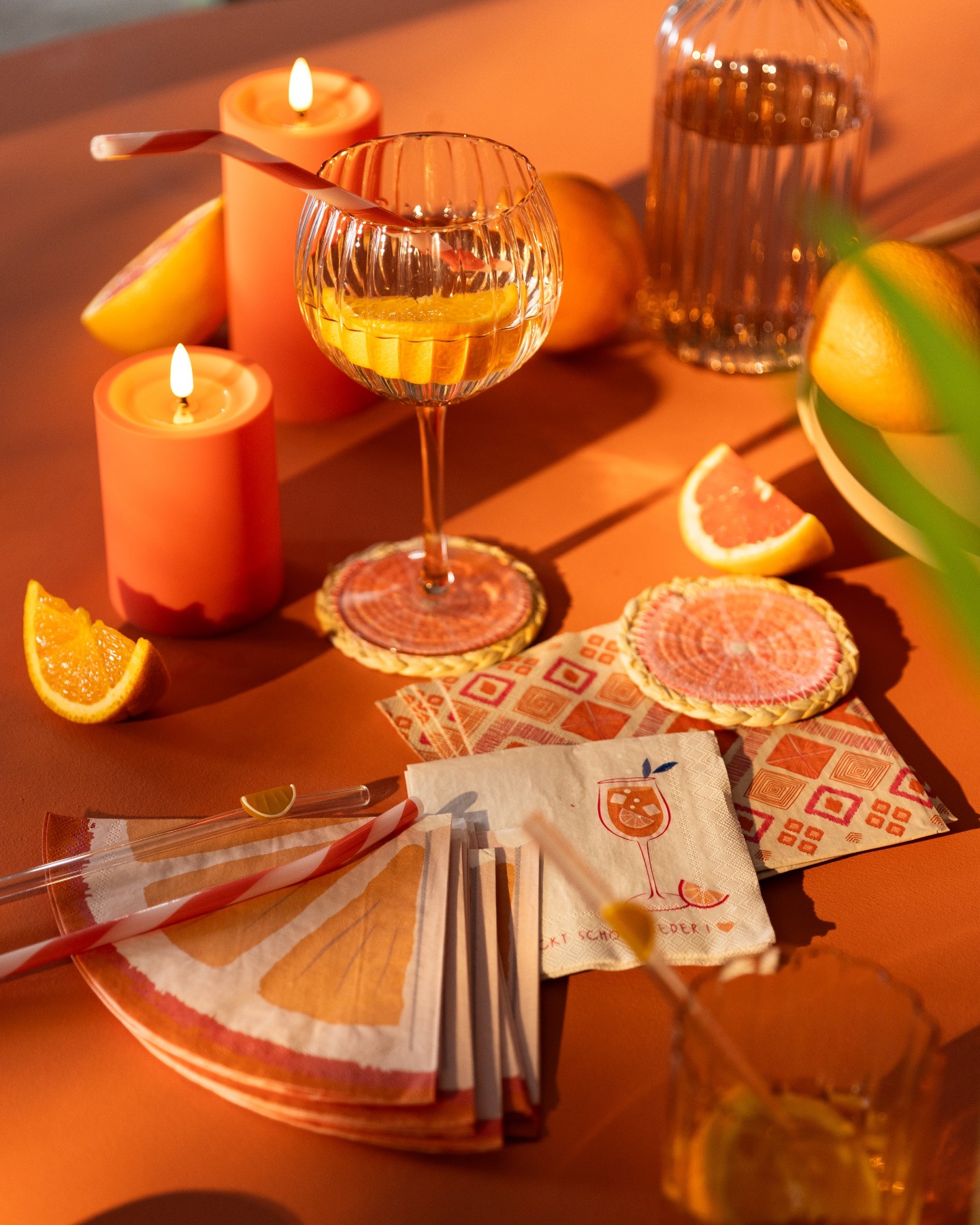 Pimp your Spritz! Bei uns findest du diesen Sommer alles rund um dein Sommergetränk