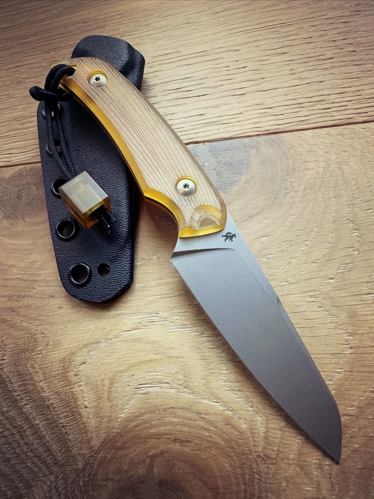 Volke Knives