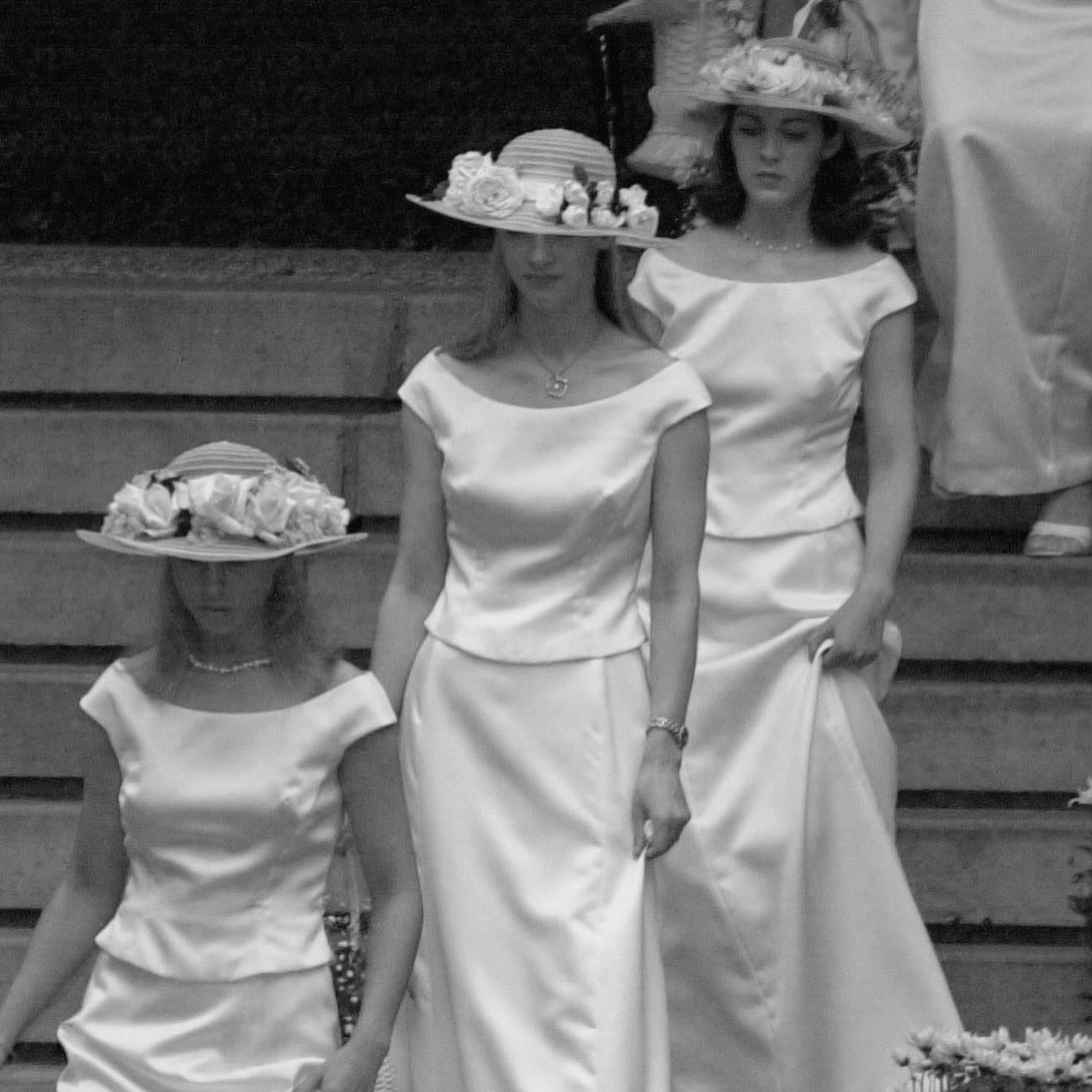 hockaday graduation dress School's iconic white dresses and hats Black Graduation Stoles