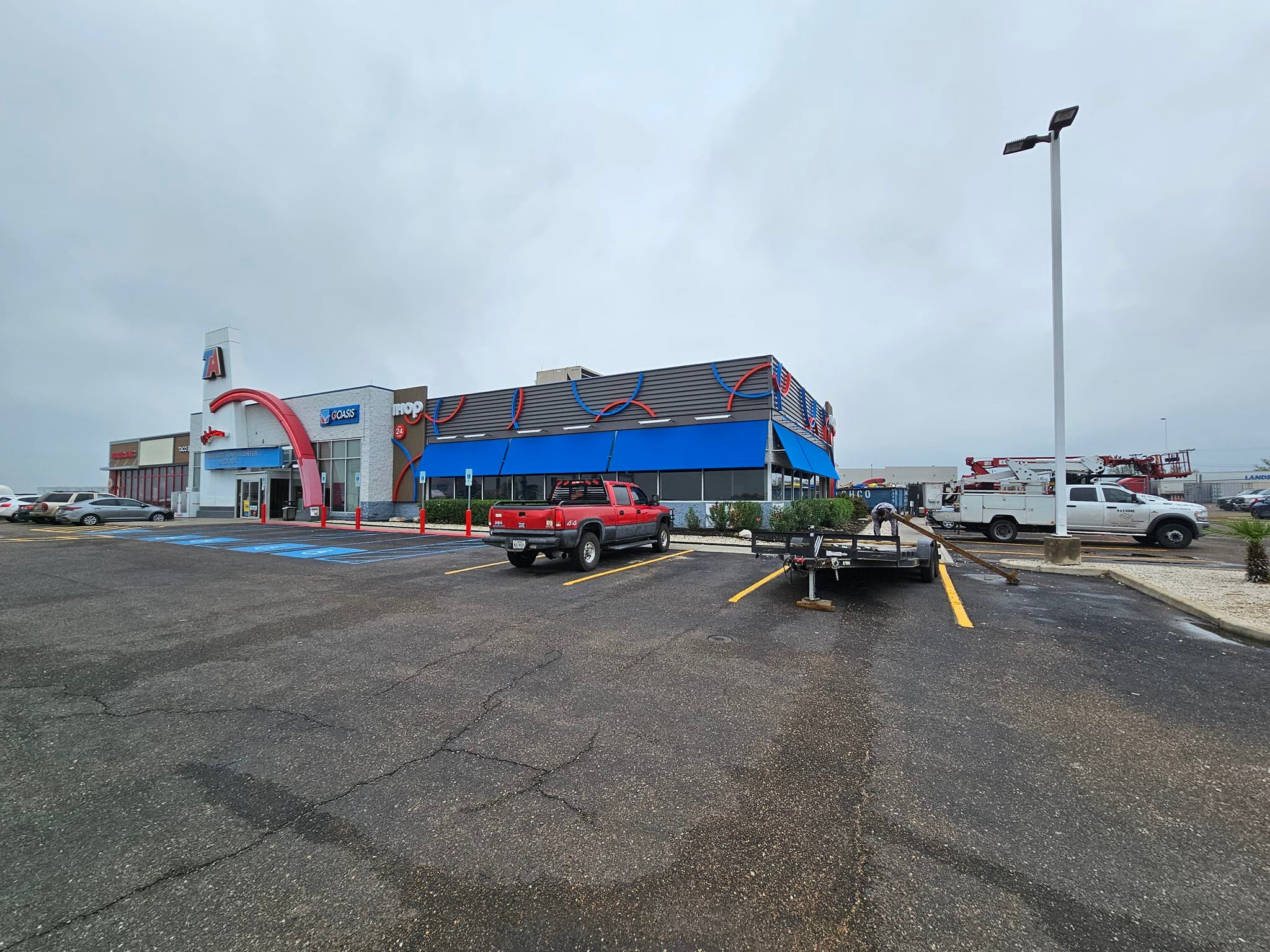 B&C Signs and Awnings | Houston TX