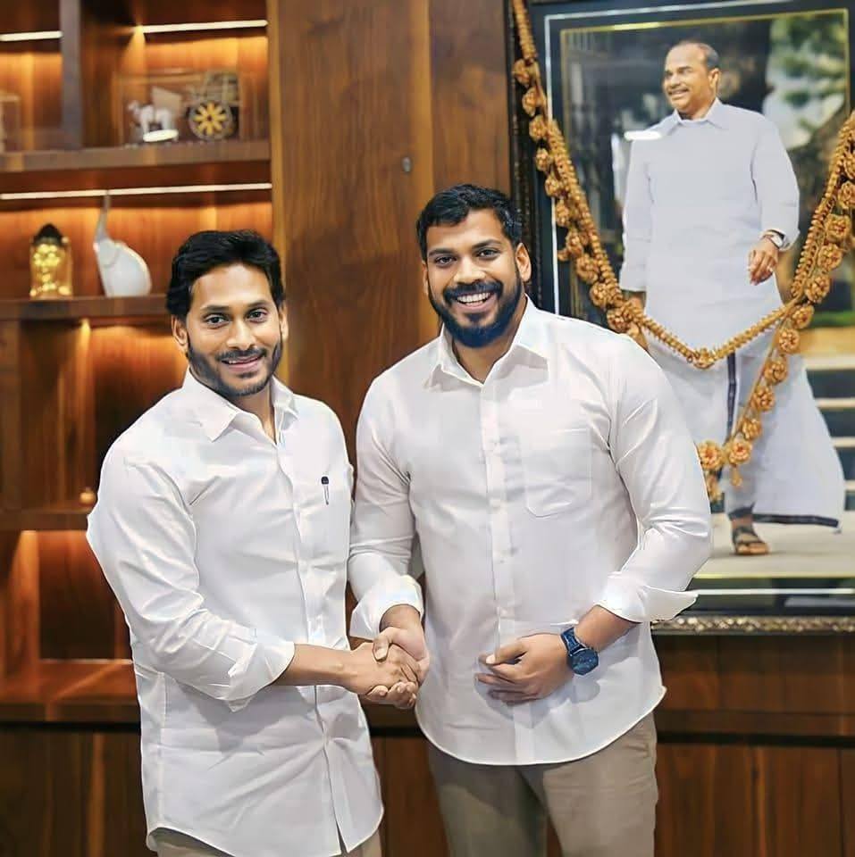 YS Jagan Mohan Reddy Annaya With My BOSS Anil Kumar Yadav Annaya 🔥 ...