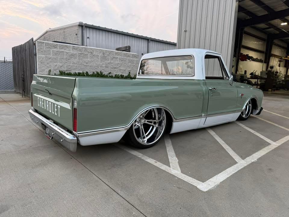 Fullsize - Super Clean C10 Pickup 🔥🔥🔥 #fblifestyle | Facebook