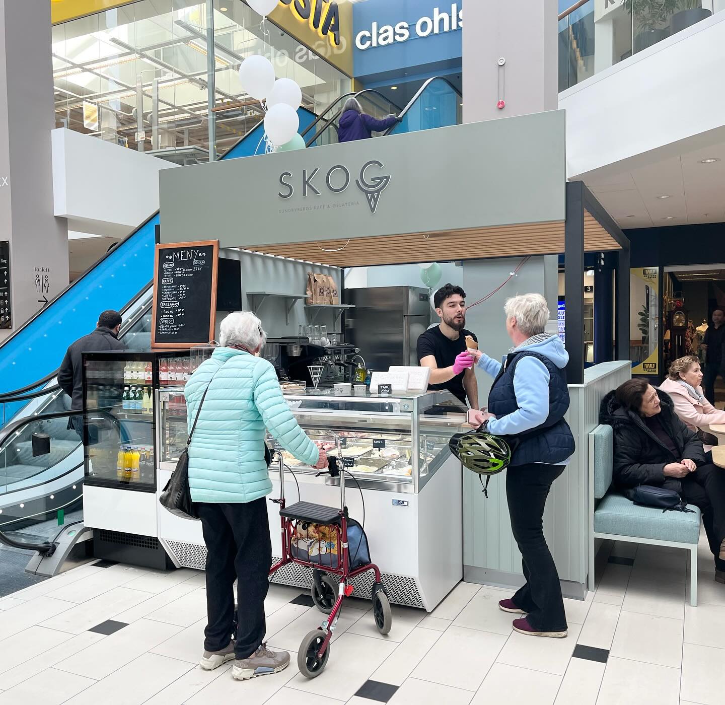 Solna Centrum - Sugen på riktig Italiensk glass?! Skog... | Facebook