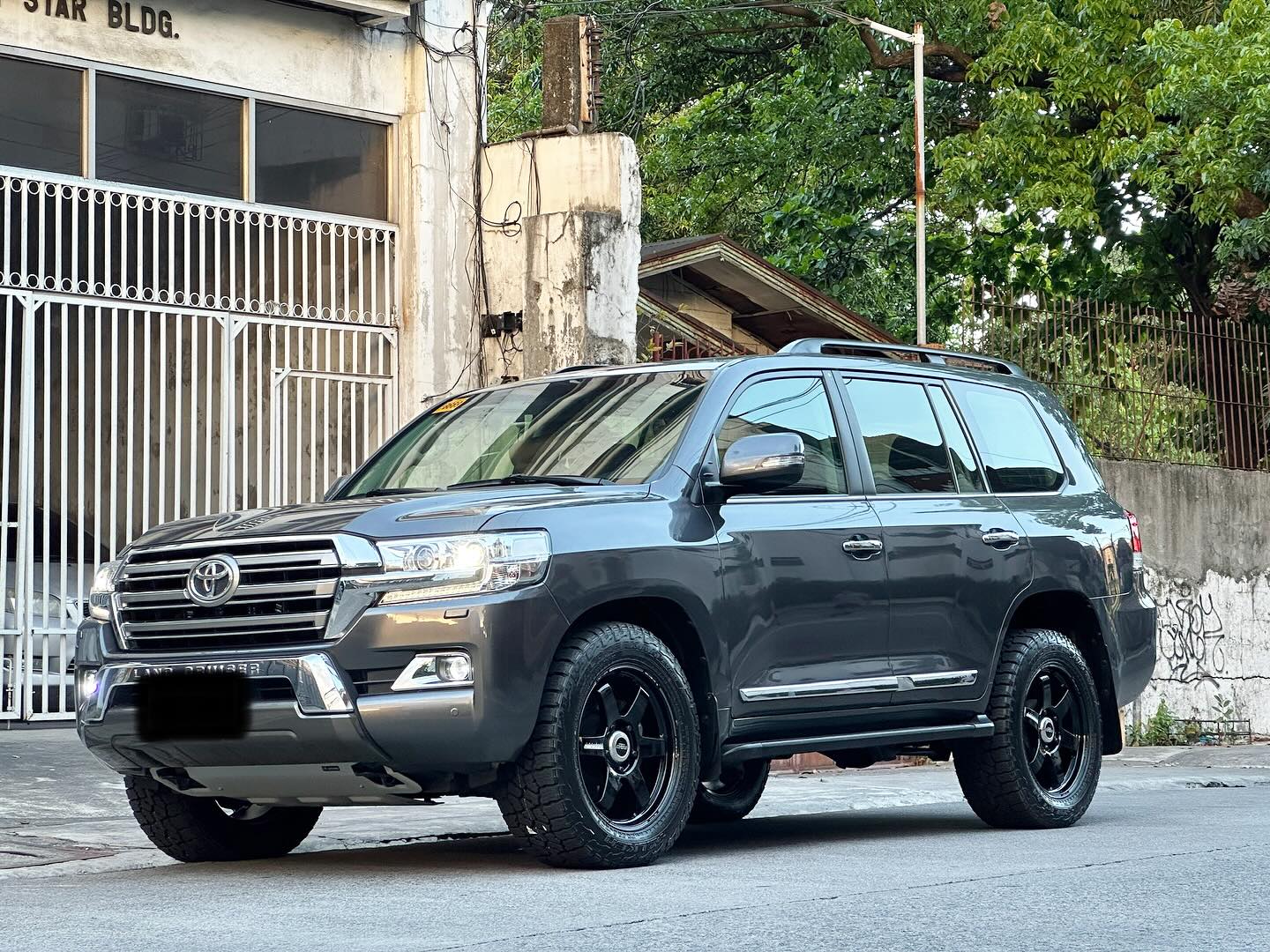 Installed on Lc200!... - Atoy Customs 4x4 and Bodykits | Facebook