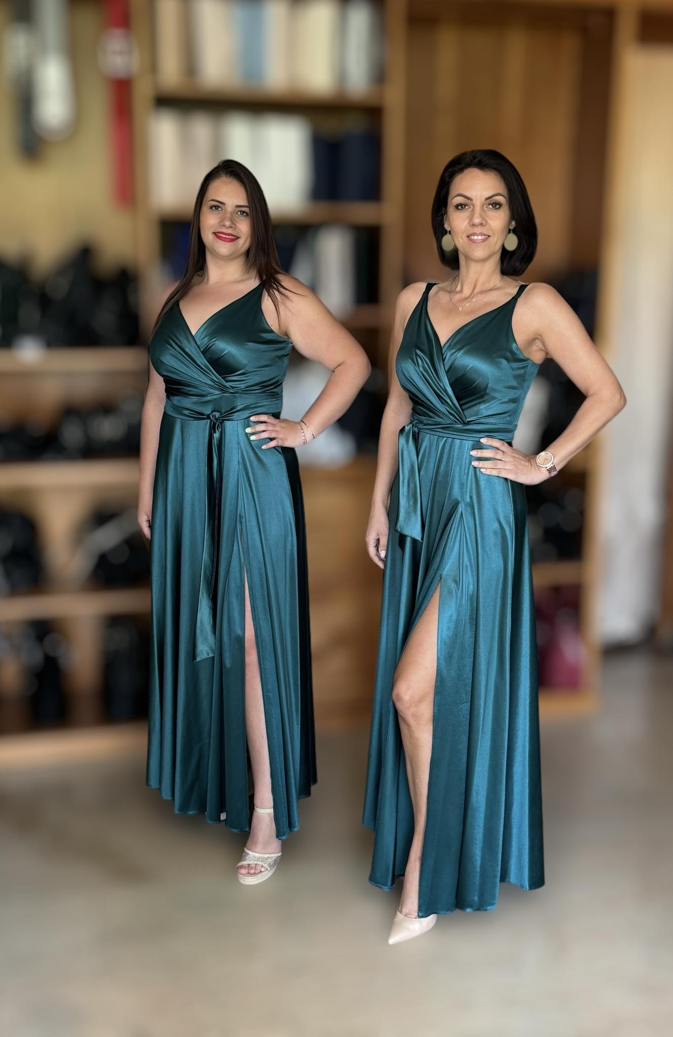 MÓDI DIVAT Női és Férfi divatáru,táska,cipő TARA - MYA Fashion ...