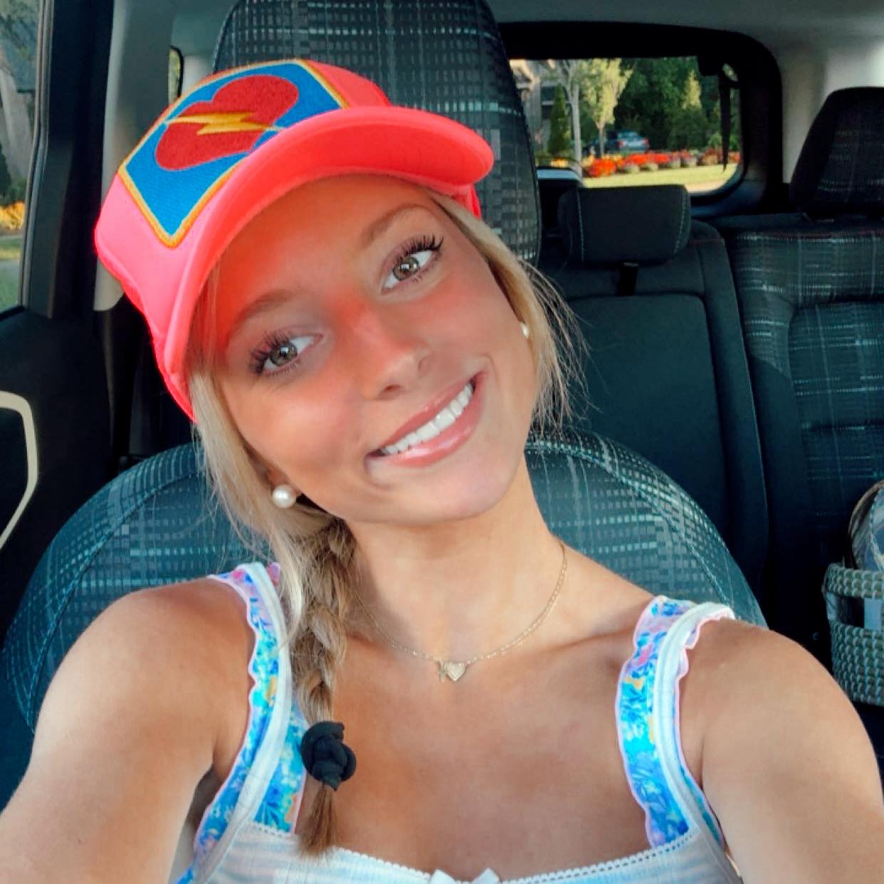 Franklin, Tennessee | Hi!! My name is Chloé, and I am a babysitter who ...