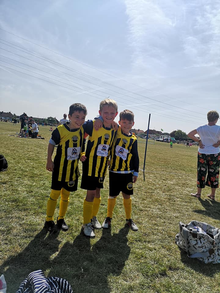 Mile Oak Whites U14’s added a new... - Mile Oak Whites U14’s