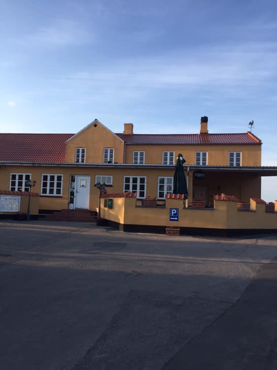Orø Kro - Vi mangler dig .... ( Helårs stillinger ) 😅... | Facebook
