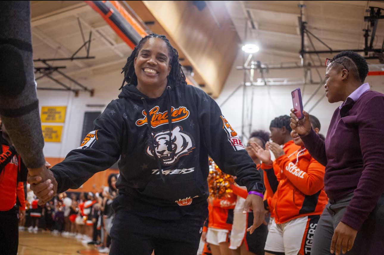 Linden legend Tamecka Dixon is coming back home! The Linden Board