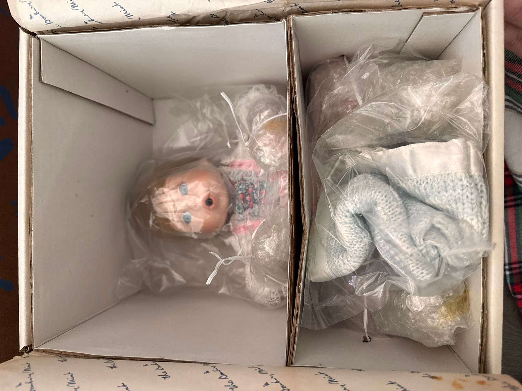 Vintage Danbury Mint Dolls for Sale display picture 1