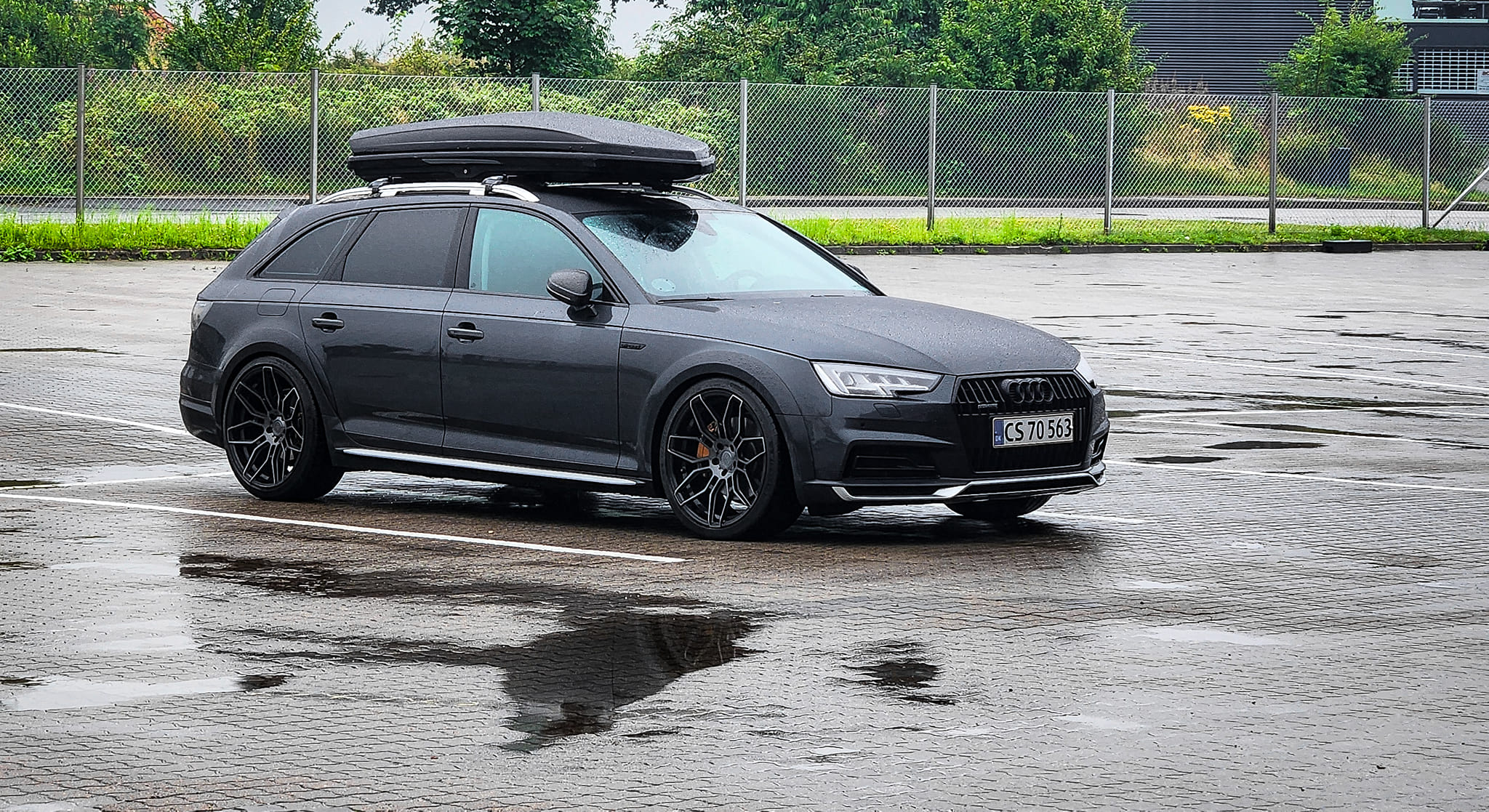 Looking for inspiration for a replacement for the Thule Dynamic 