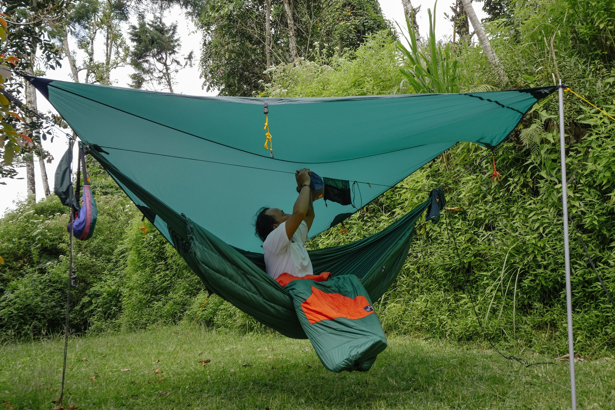 decathlon tent carpet Drymate Mat, Protective Waterproof Liner Keeps You Warm & Dry, Camping Floor Rug Accessory (7'4