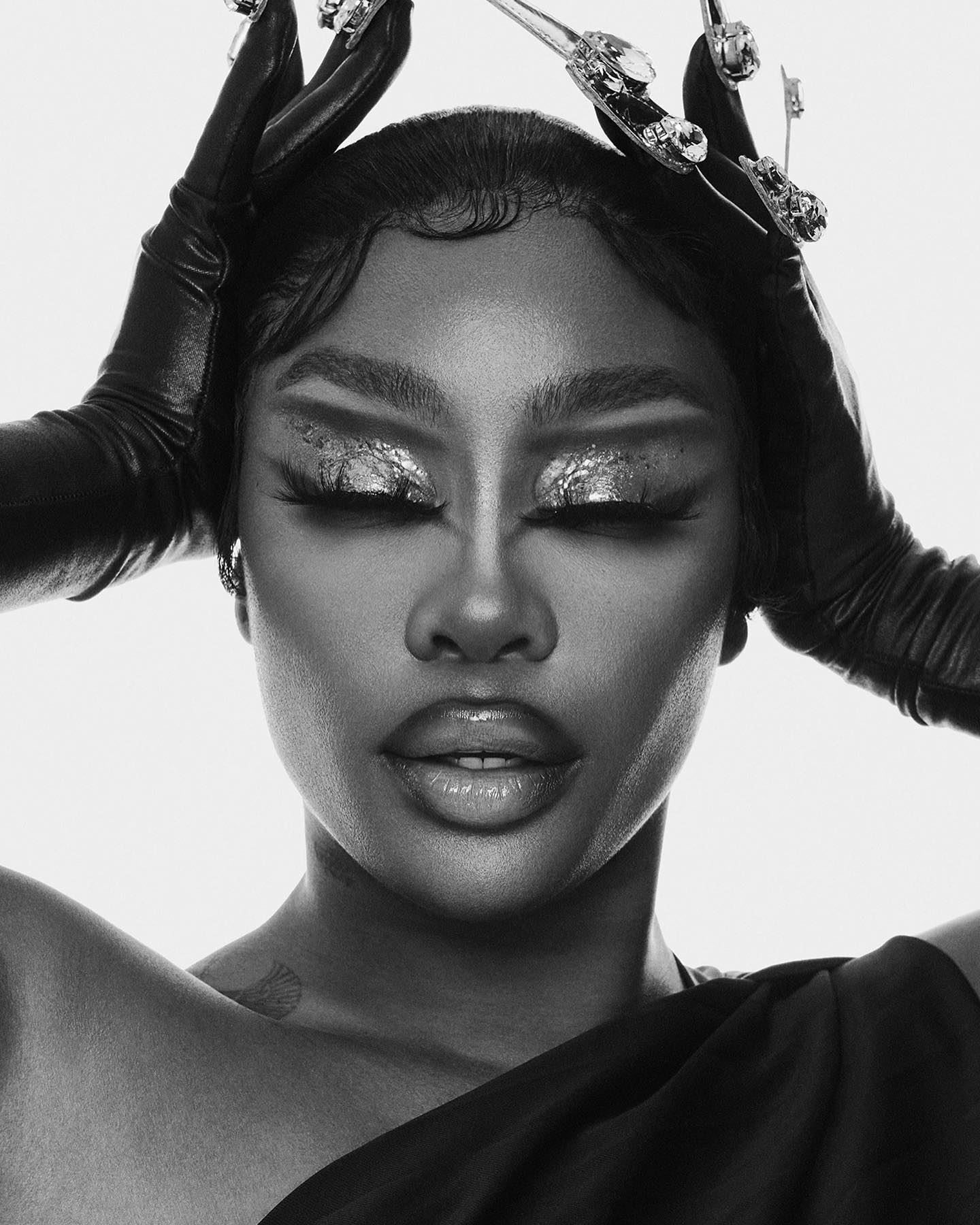 Hooked RNB - #SZA photographed by AB+DM for Billboard 🤍
