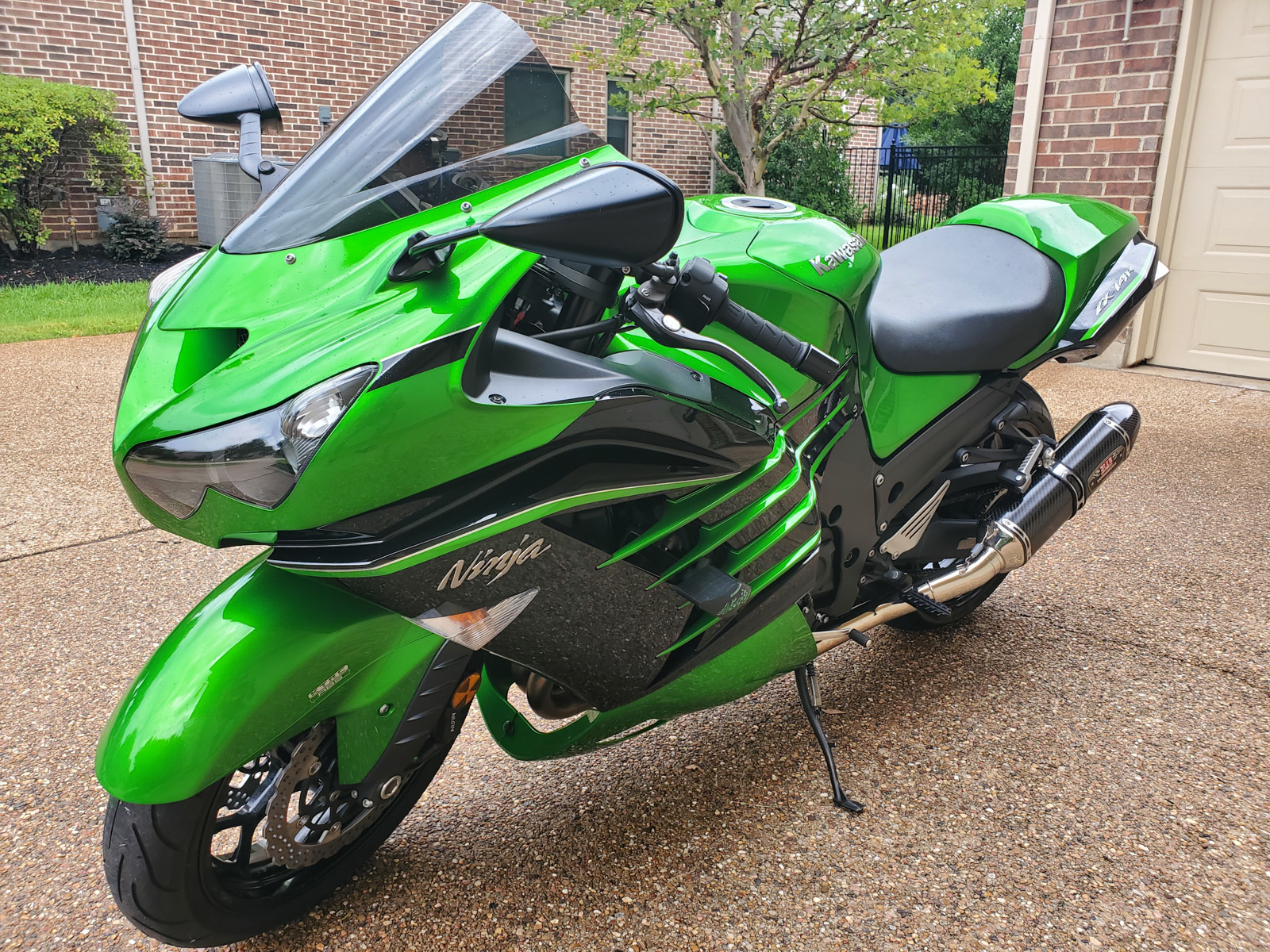 09 Kawasaki ZX-14 Submitted by John McQuiller