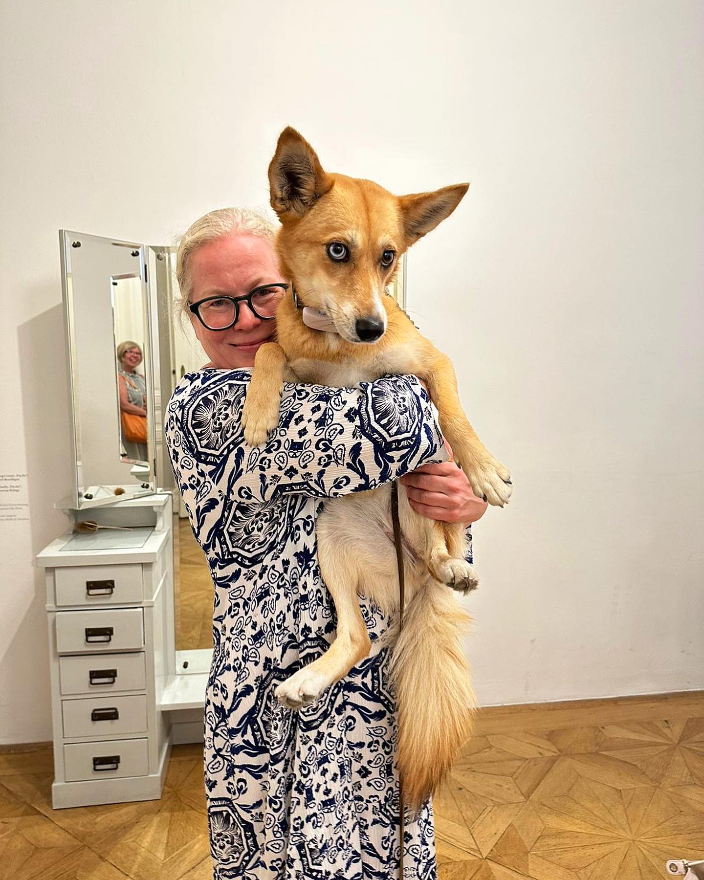 AlpineFoxes - Was Foxy sich wohl beim Besuch im...
